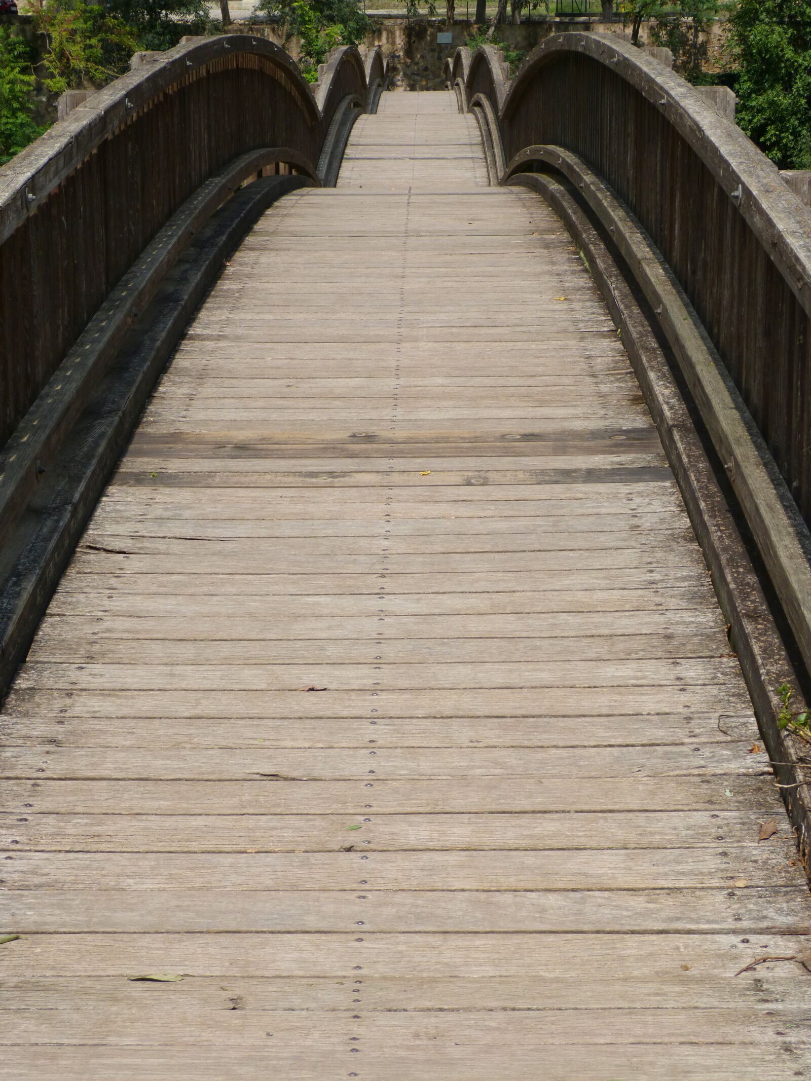 Panasonic DMC-FZ62 sample photo. Bridge, architecture, wood photography