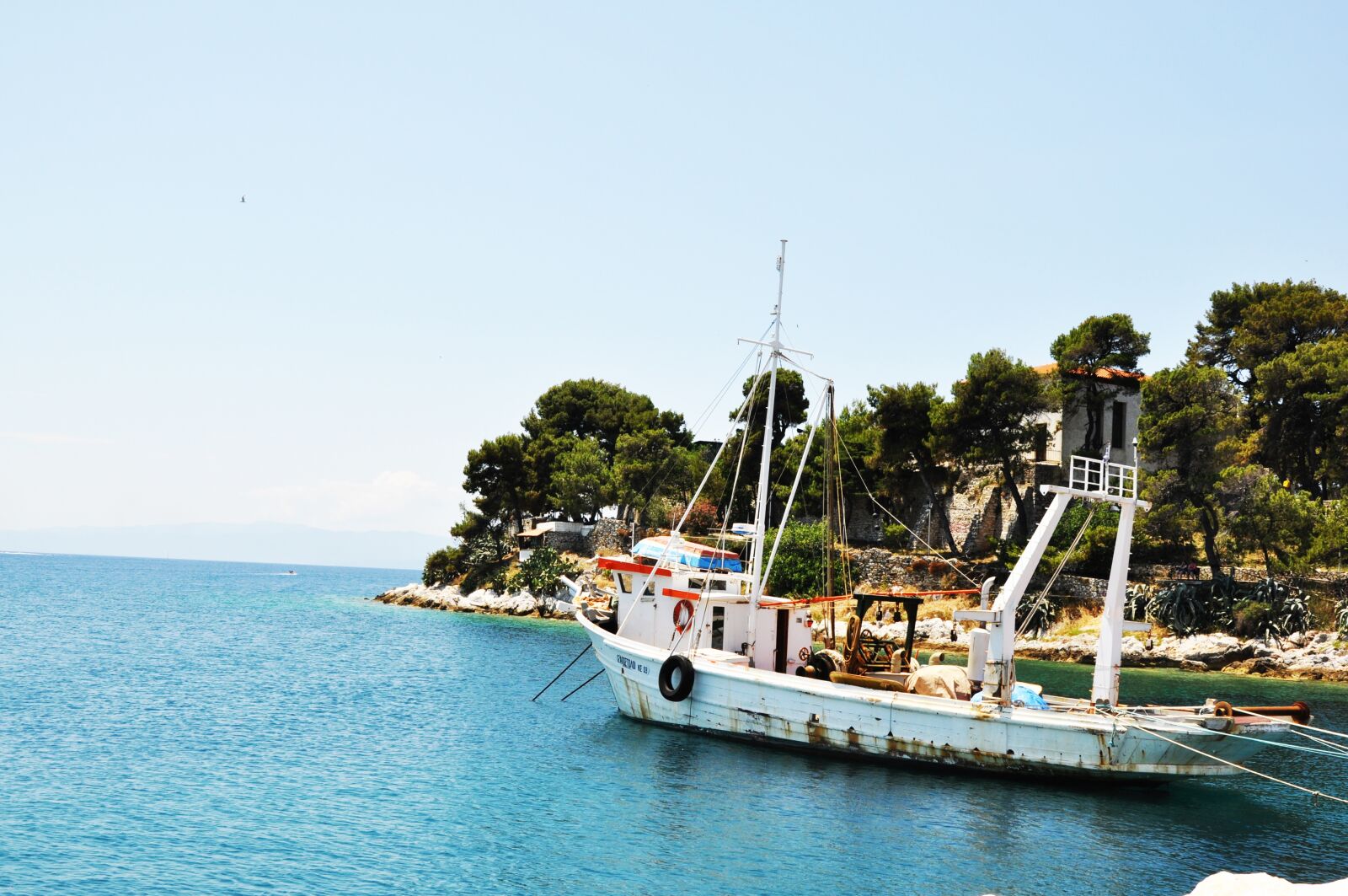 Nikon D5000 sample photo. Greece, skiathos, boat photography