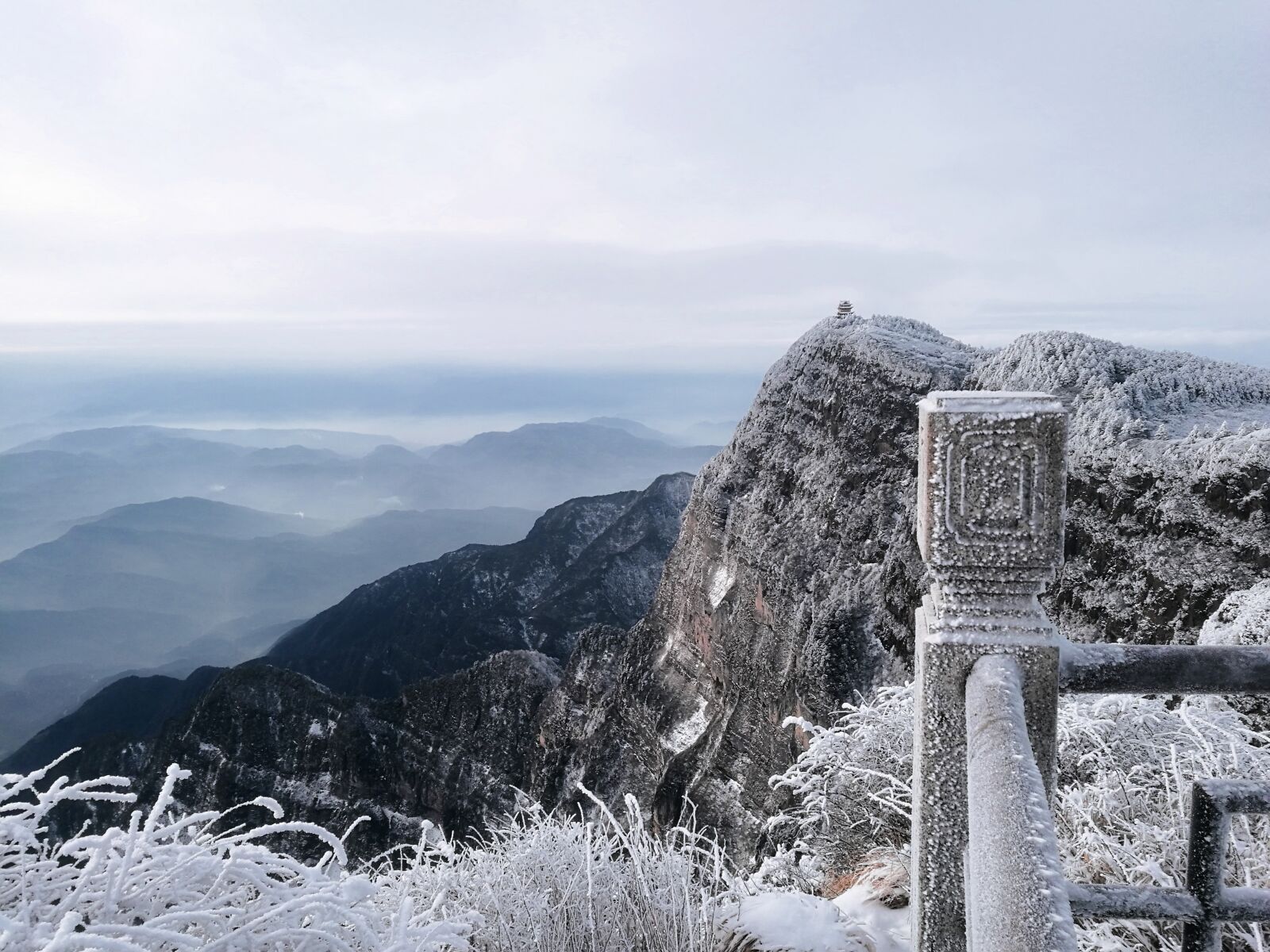 HUAWEI P9 sample photo. Snow mountain, emeishan, snow photography