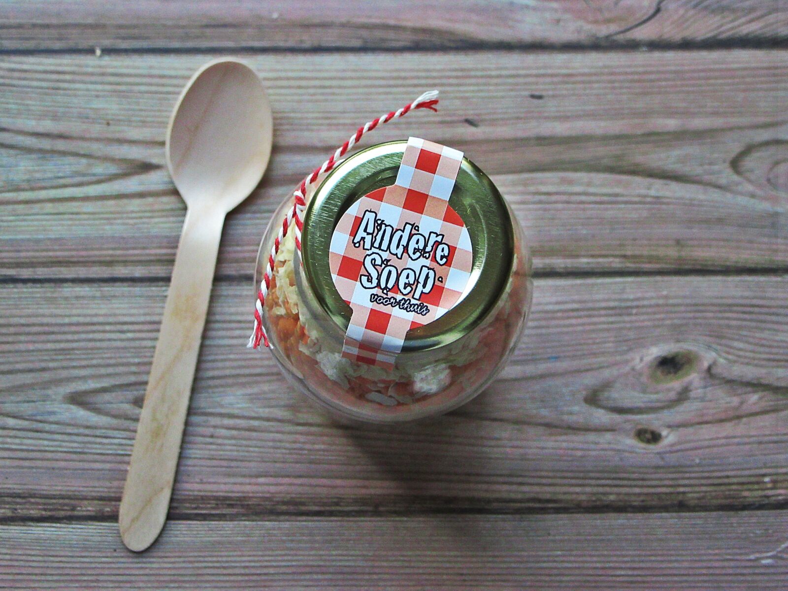 Canon PowerShot SX610 HS sample photo. Soup, glass, pot photography