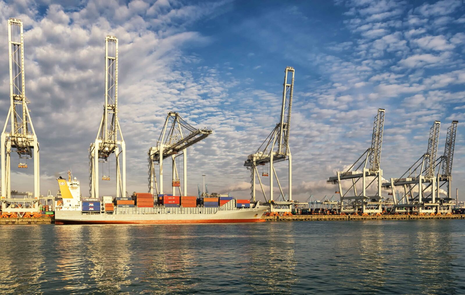 Nikon D3300 sample photo. Industry, ship, pier, harbor photography