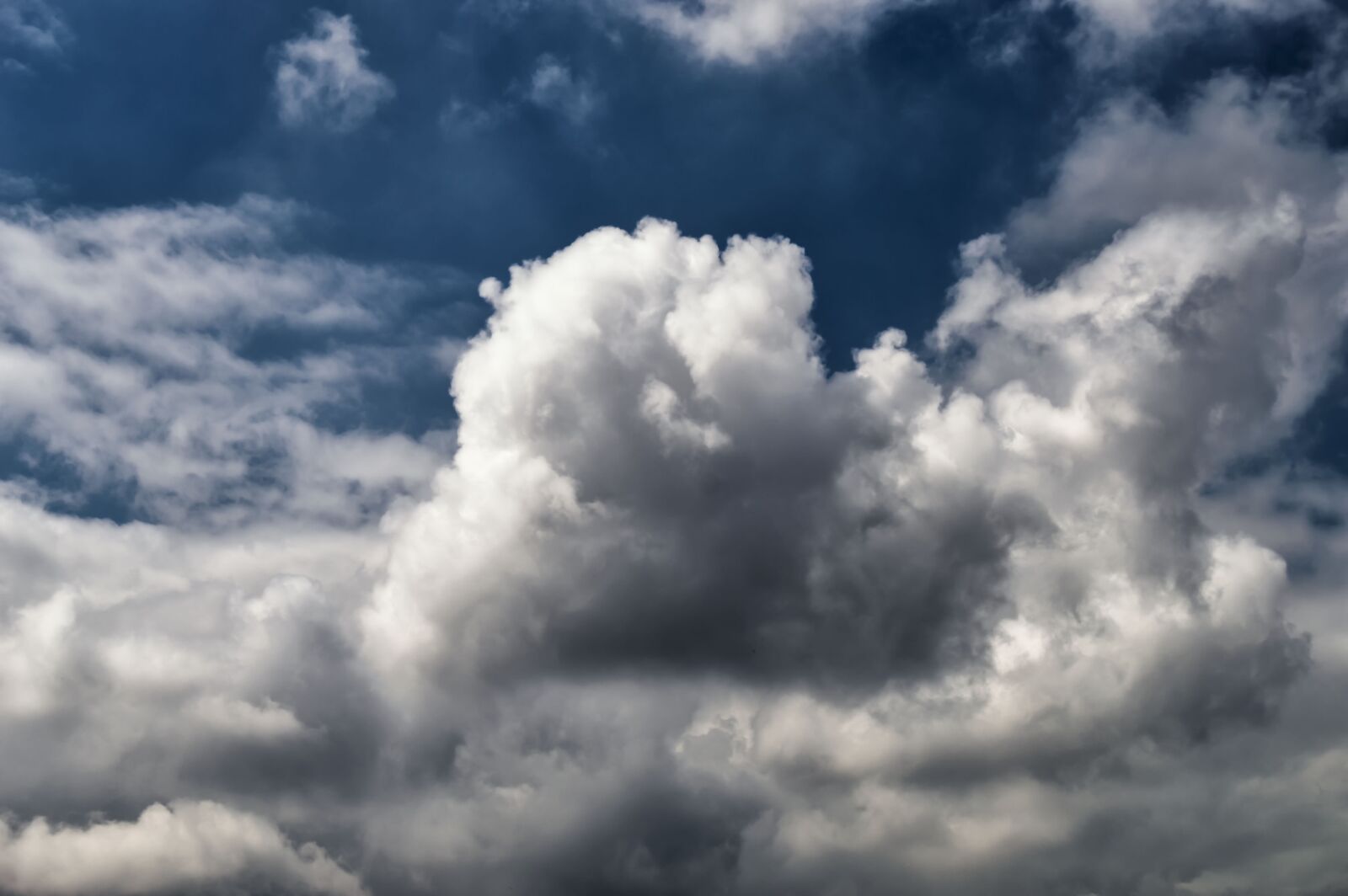 Nikon D3200 sample photo. Clouds, cloudy, sky photography