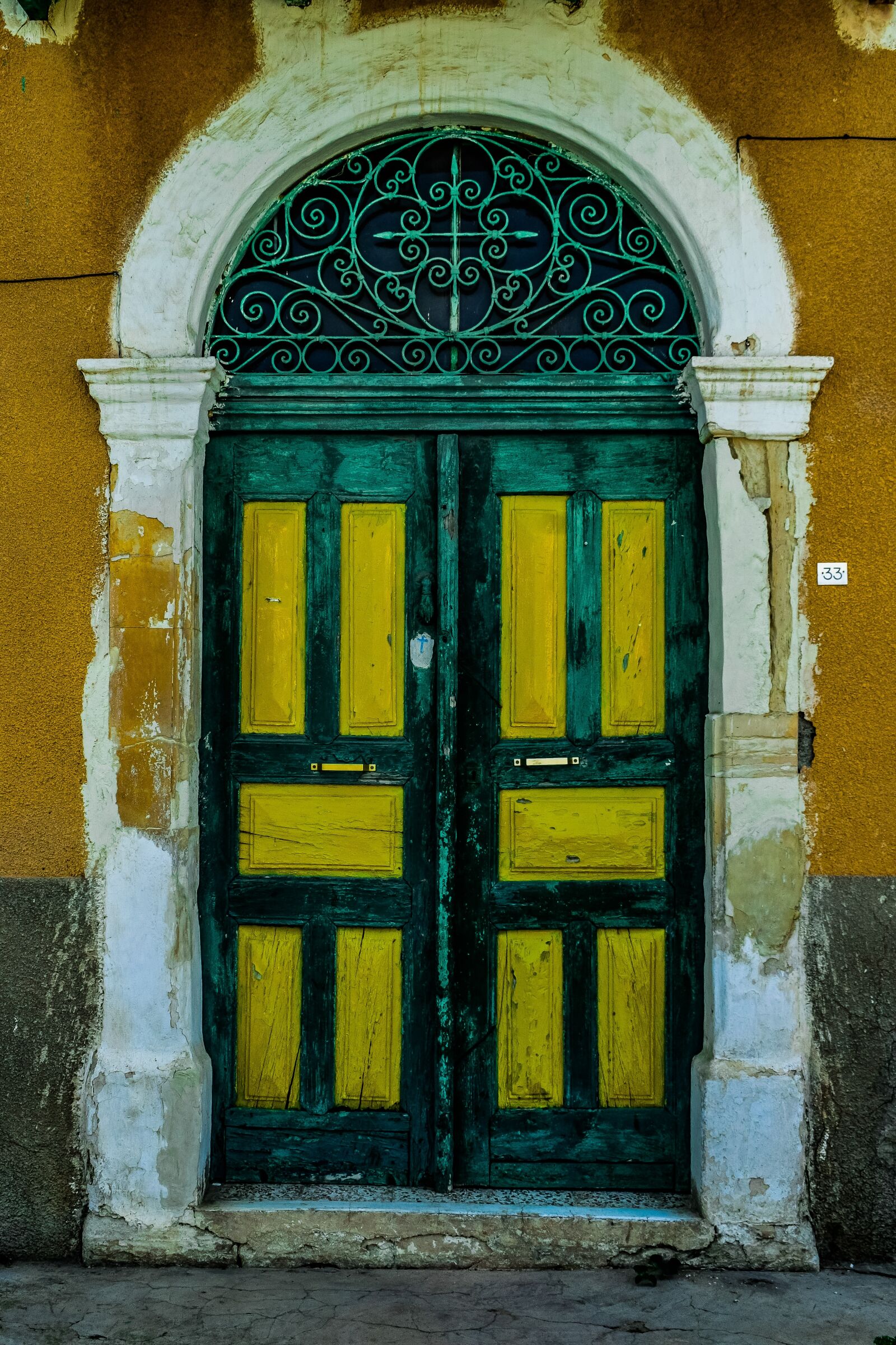 Nikon D3300 sample photo. Architecture, neoclassic, door photography