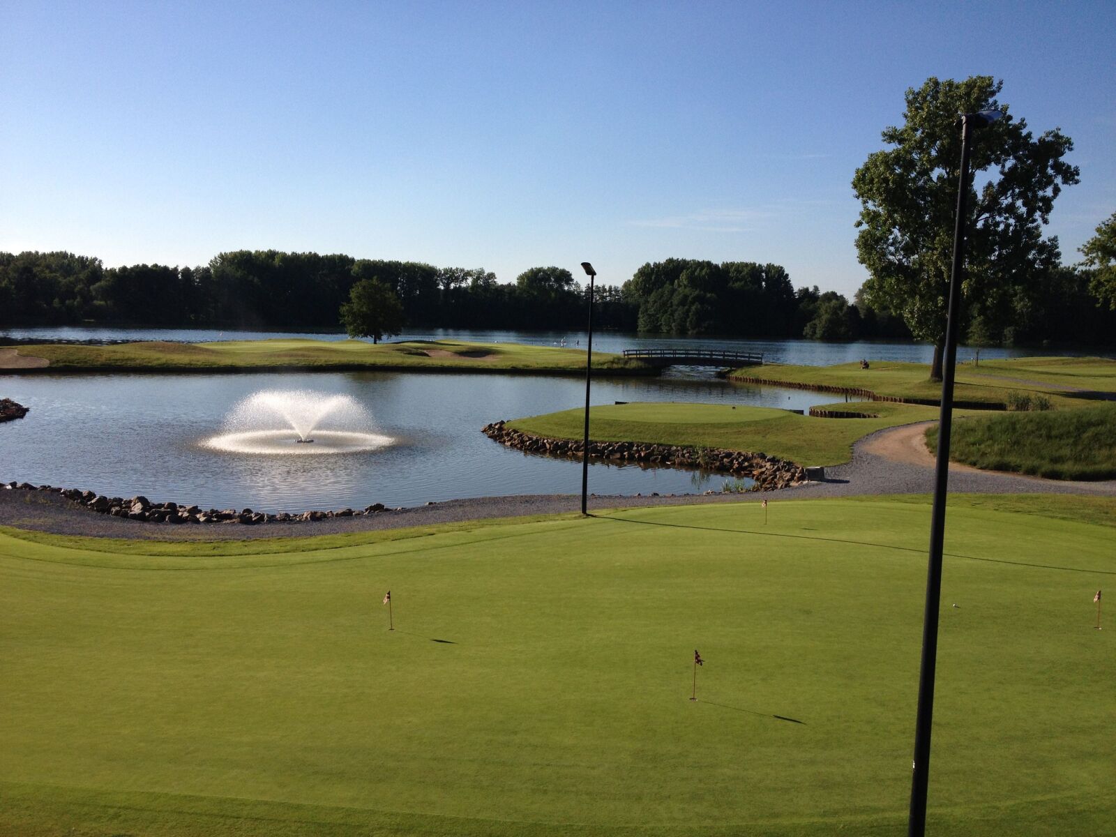 Apple iPhone 4S sample photo. Last, golf, sight photography