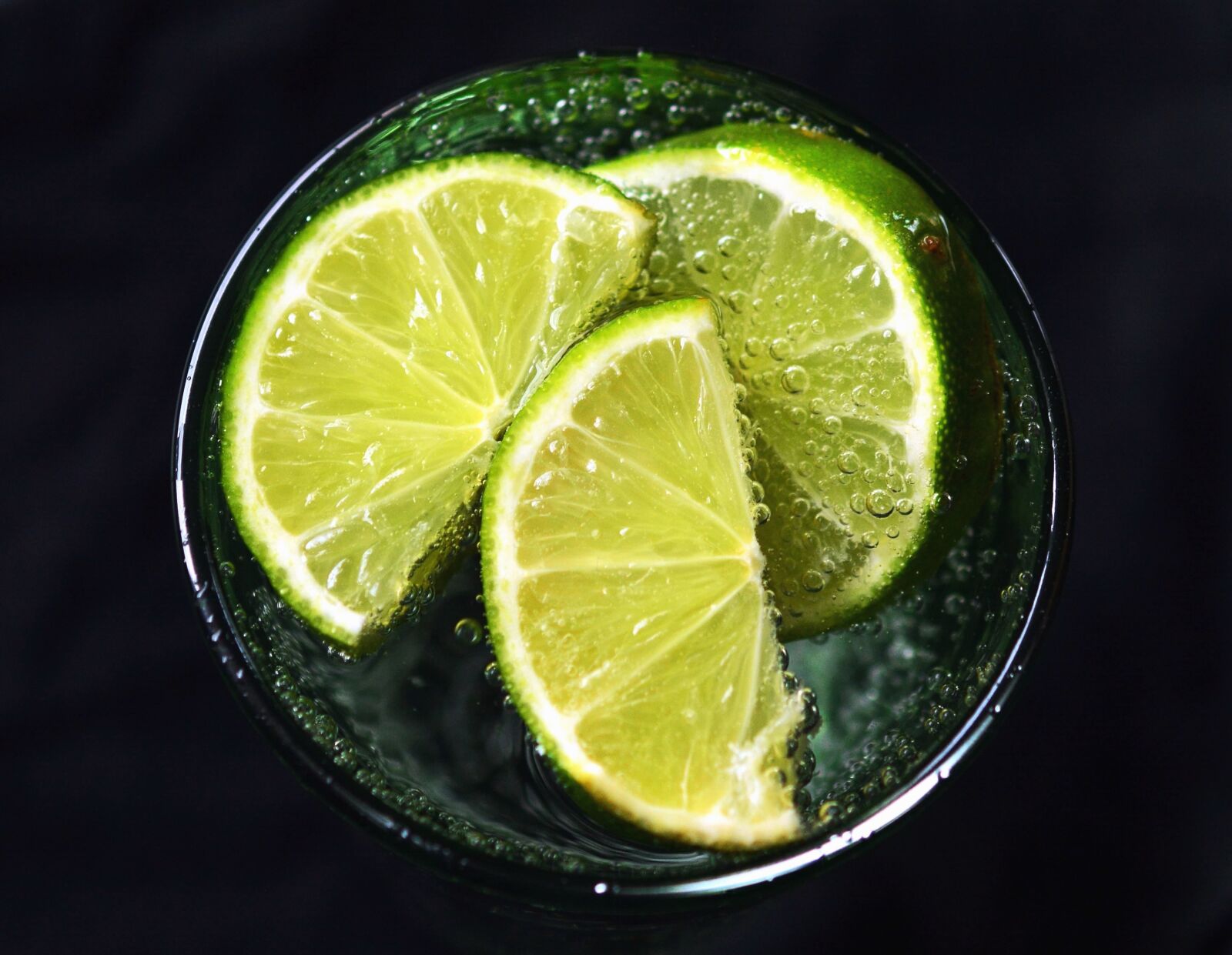 Nikon D5200 sample photo. Lemon, water, fruit, time photography