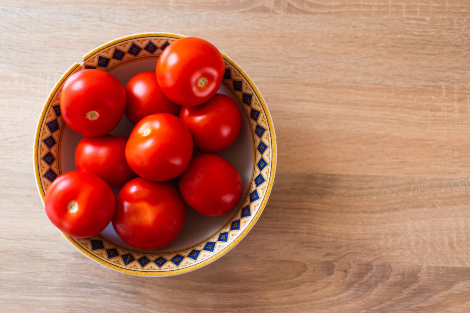 Canon EOS 6D + Canon EF 50mm F1.8 STM sample photo. Tomato, vegetables, food photography