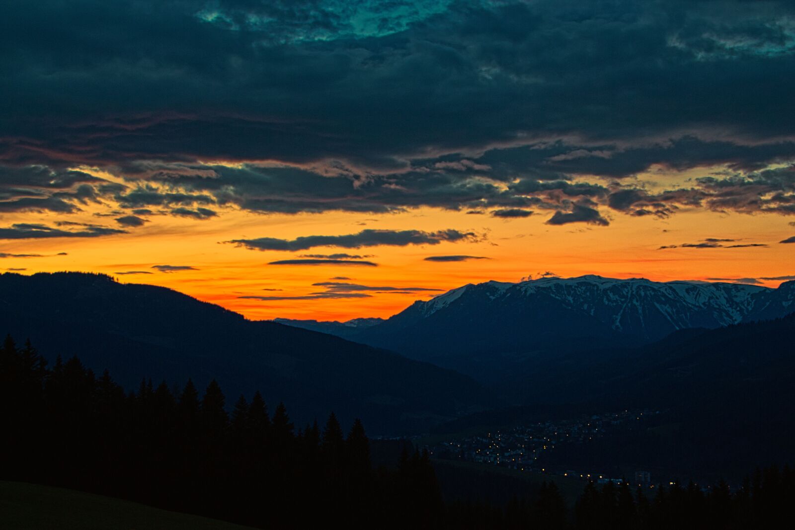 Canon EOS 700D (EOS Rebel T5i / EOS Kiss X7i) sample photo. Sunset, mountain, landscape photography