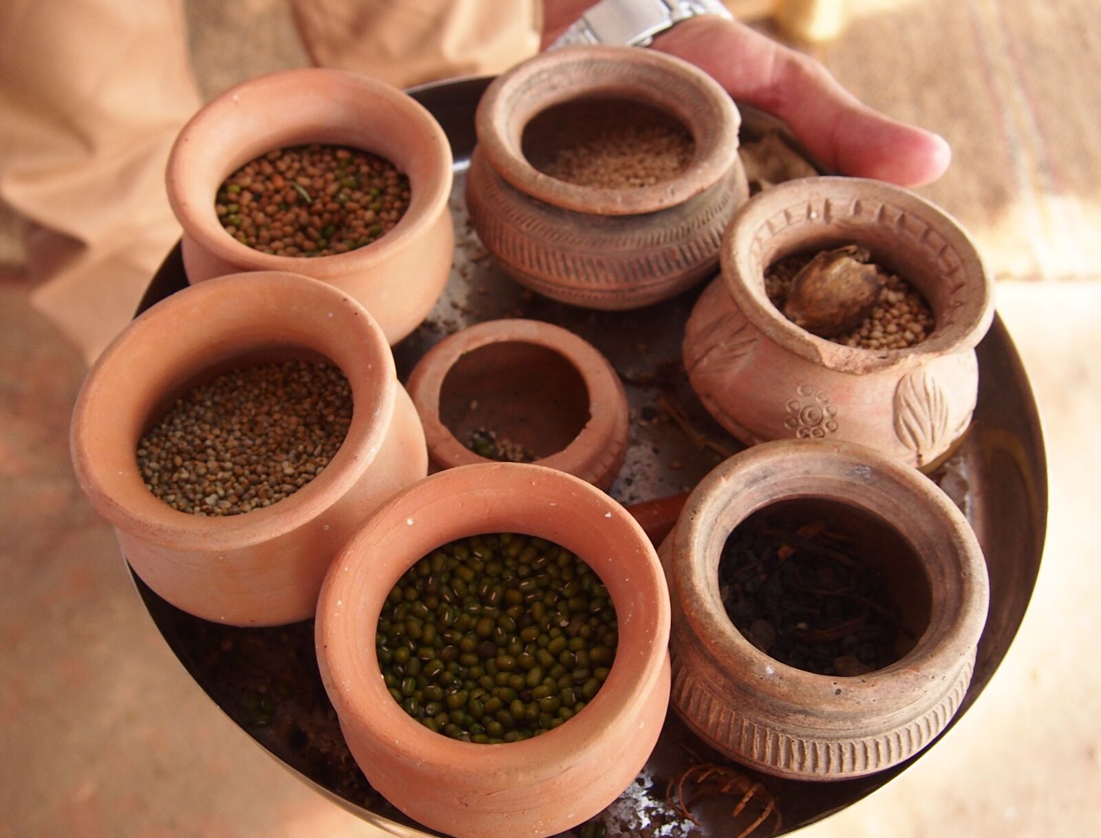 Olympus PEN E-PL5 sample photo. Spices, homemade, pot photography