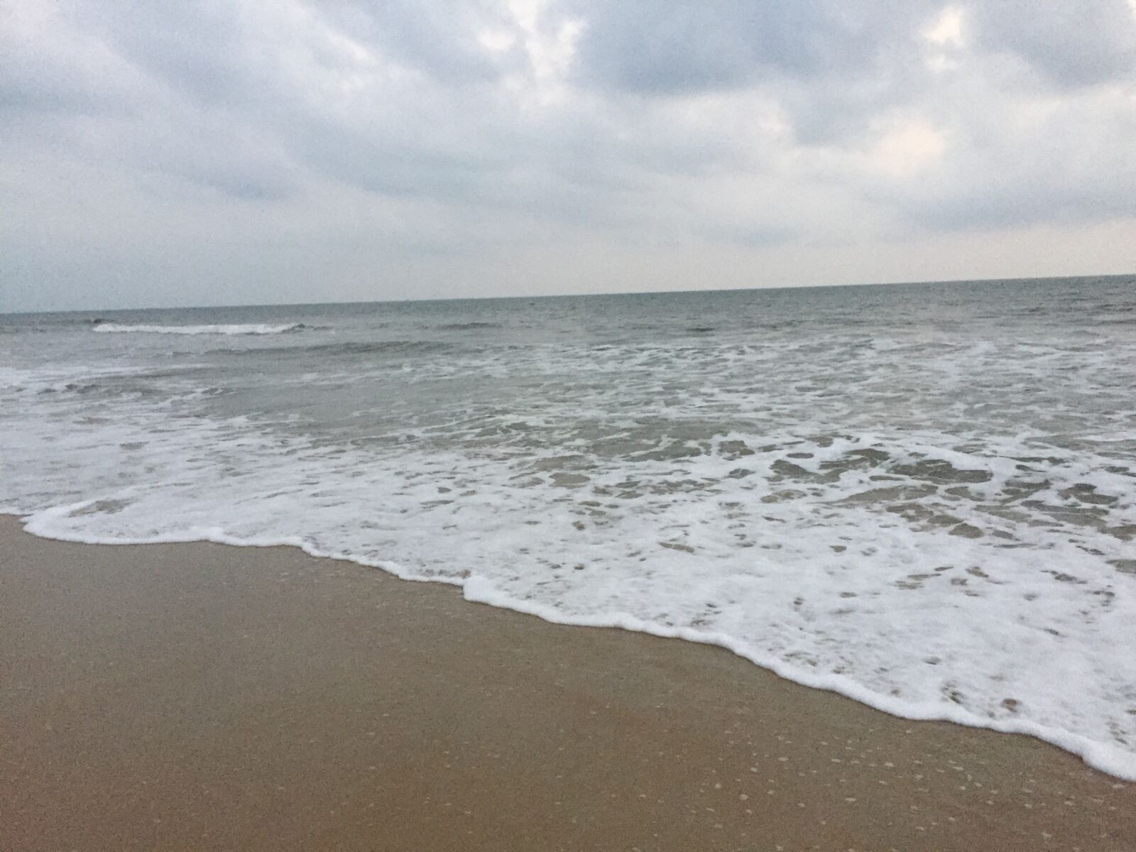 iPhone 6 back camera 4.15mm f/2.2 sample photo. Beach, goa, indian, beach photography