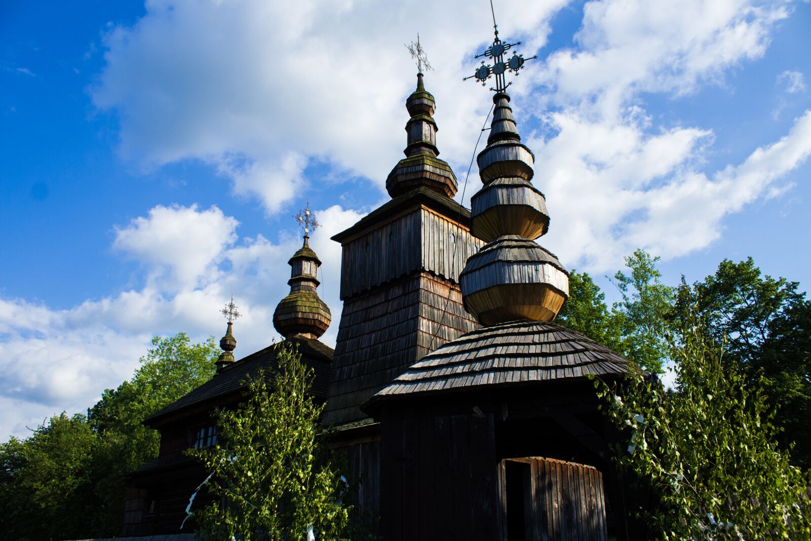 Canon EOS 1200D (EOS Rebel T5 / EOS Kiss X70 / EOS Hi) sample photo. Church, wooden church, architecture photography