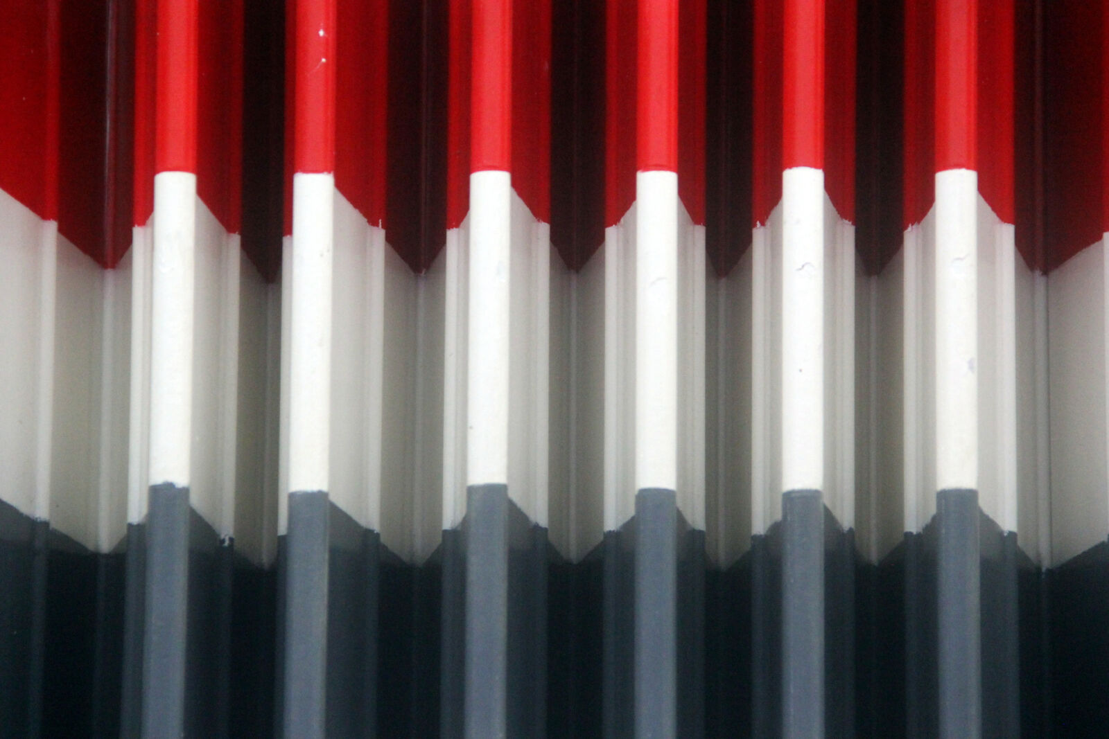 Canon EOS 60D sample photo. Fold, folded, folding, gate photography