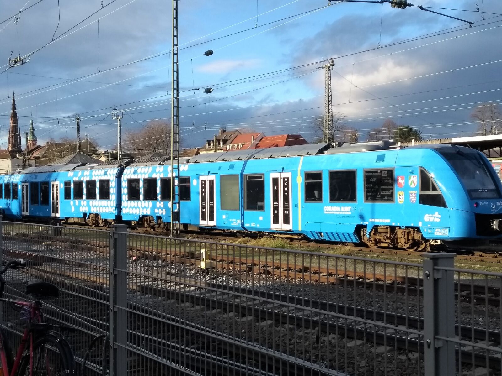 Motorola Moto G (5th Gen) sample photo. Hydrogen train, train, offenburg photography