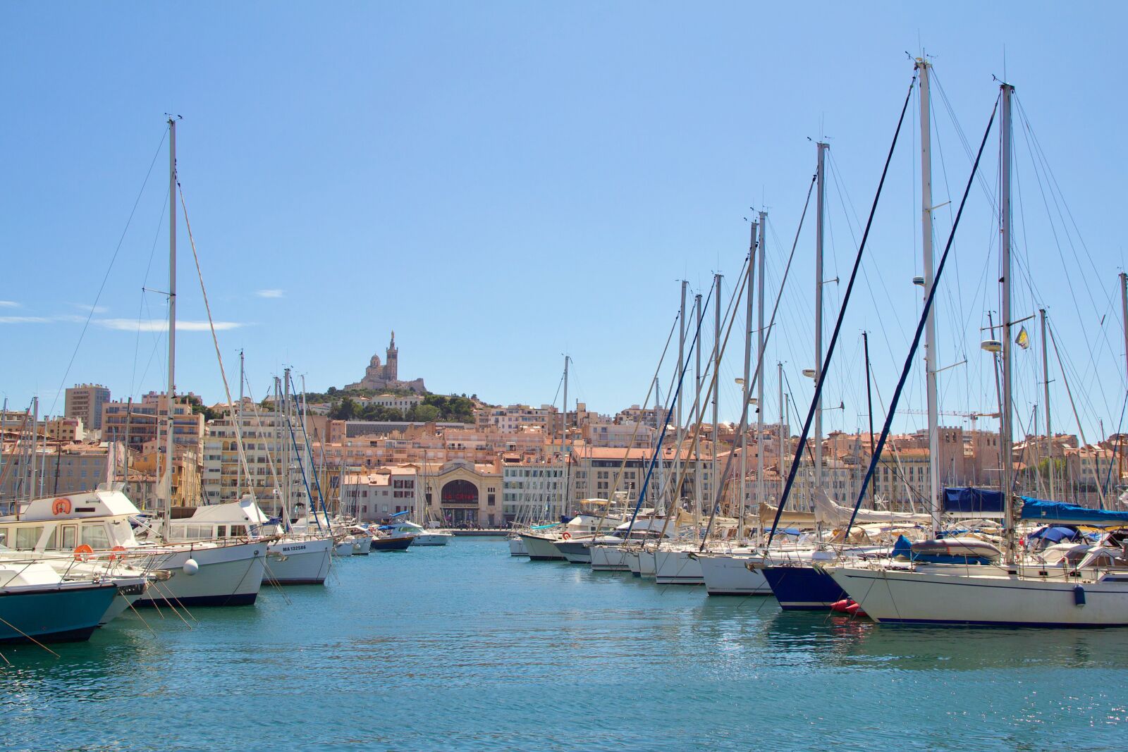 Canon EOS 600D (Rebel EOS T3i / EOS Kiss X5) sample photo. Marseille, port, sea photography