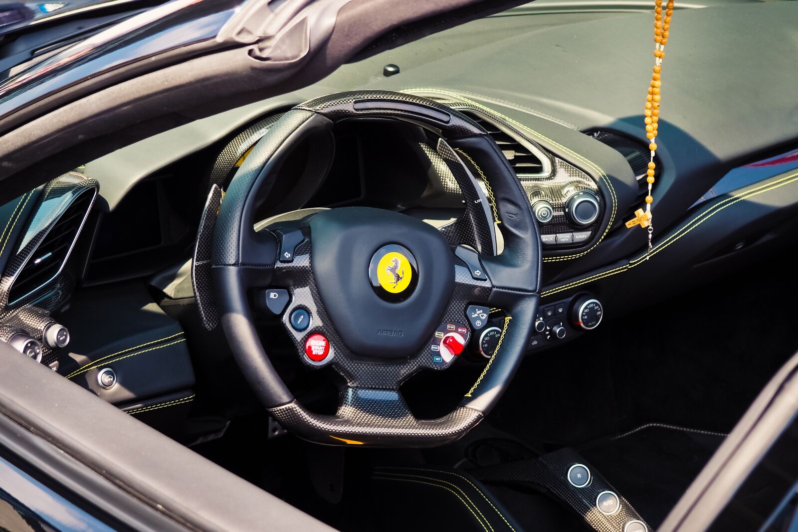 Olympus OM-D E-M10 sample photo. Auto, sports car, luxury photography
