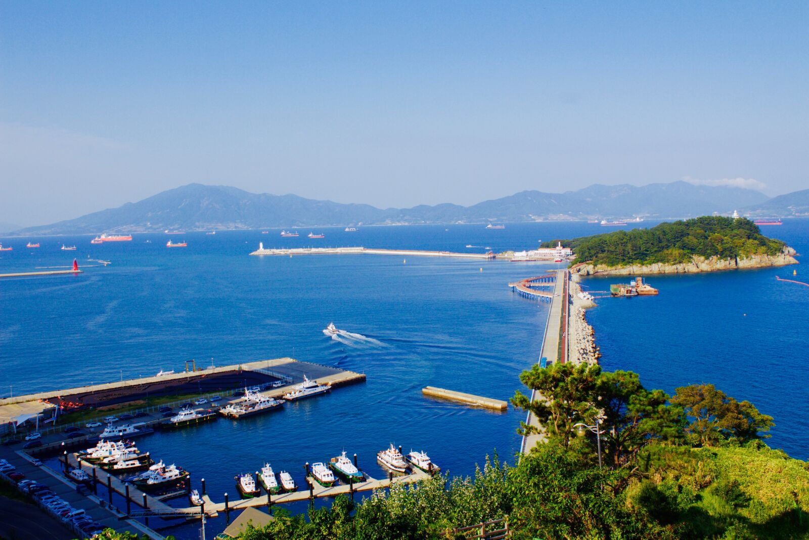 Canon EOS 650D (EOS Rebel T4i / EOS Kiss X6i) sample photo. Yeosu, yeosu sea, port photography