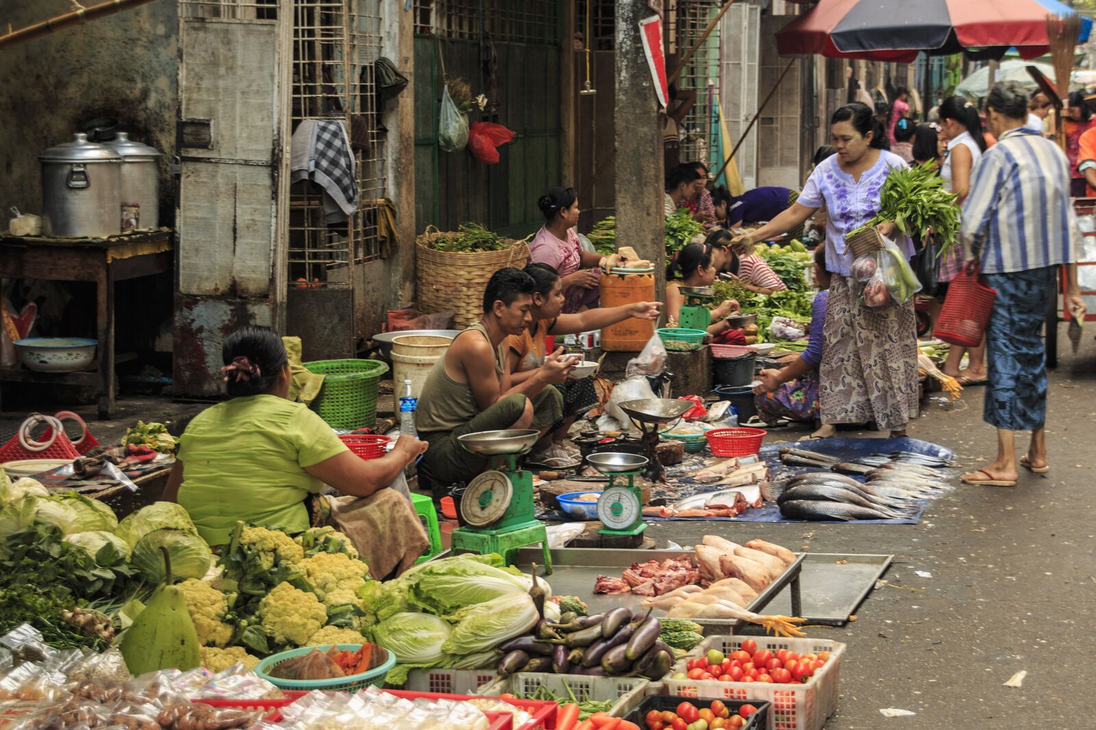 Canon EOS 70D sample photo. Burma, myanmar, rangoon photography