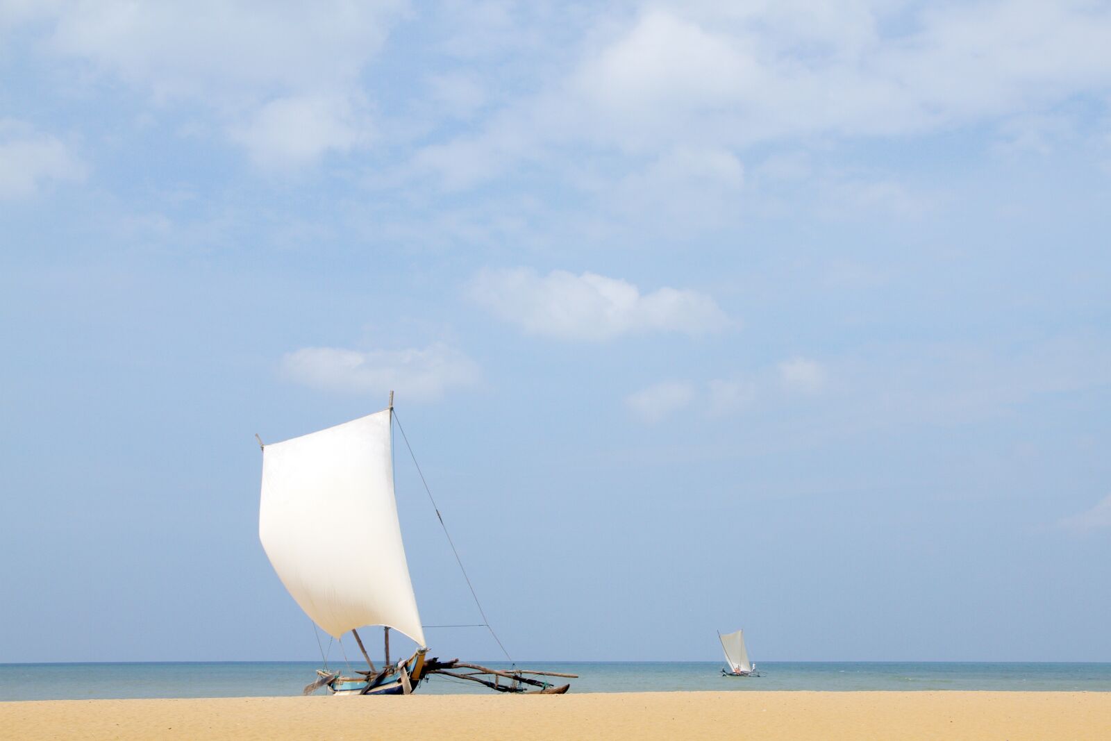 Canon EOS 7D sample photo. Sail, boat, beach photography