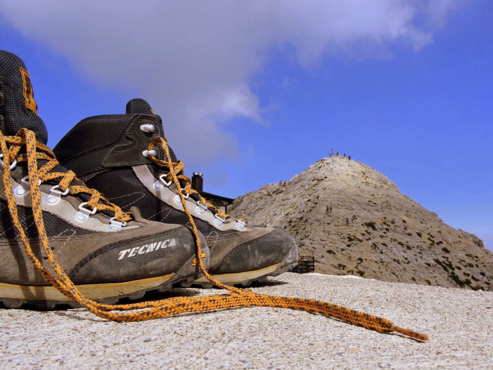 Nikon Coolpix P600 sample photo. Boot, mountain, top photography