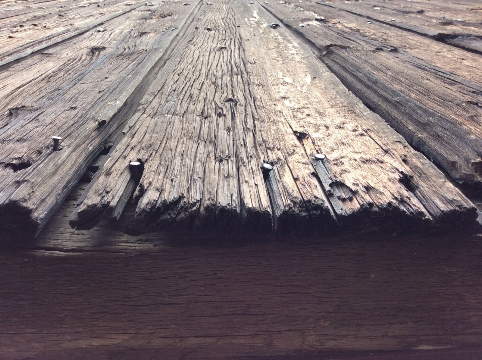 Apple iPad Air sample photo. Wood, plank, barn photography