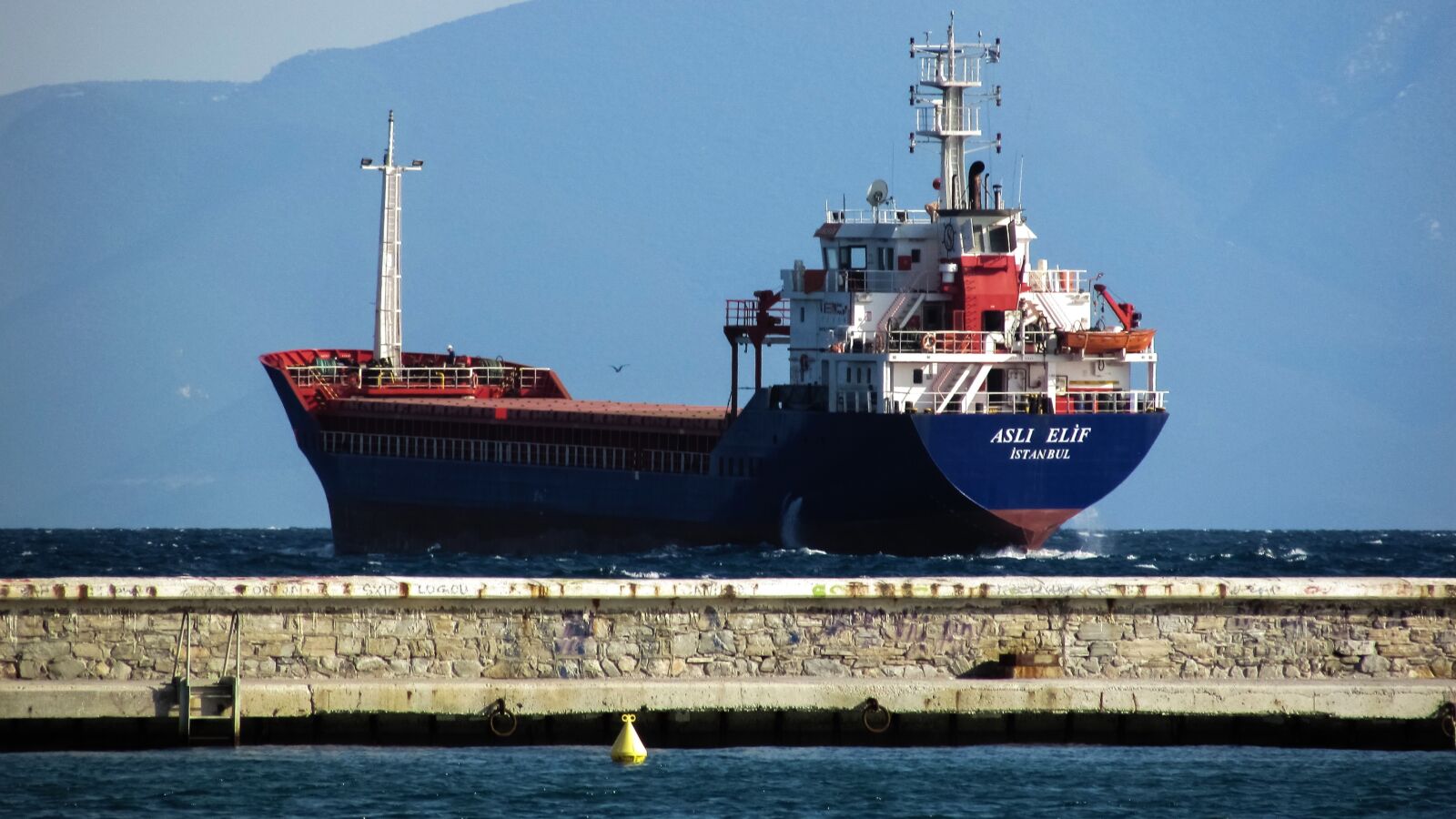 Canon PowerShot SX400 IS sample photo. Ship, vessel, port photography