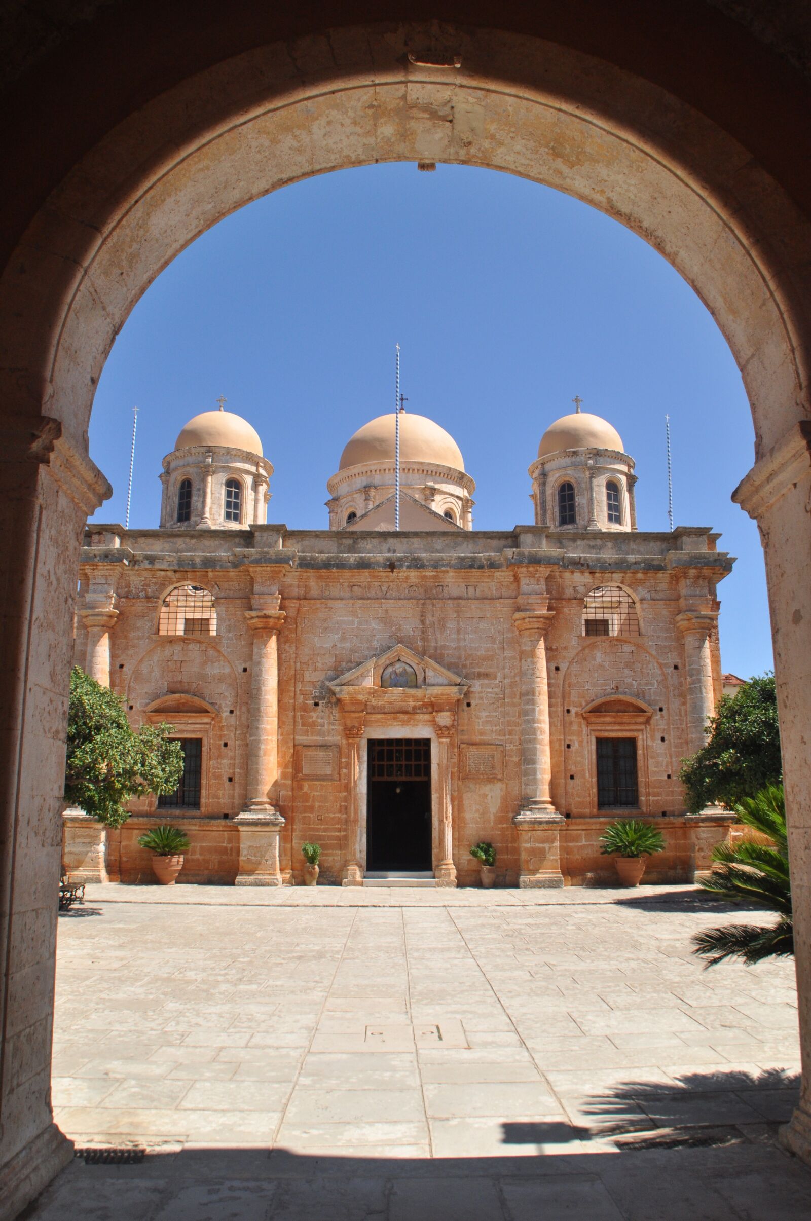 Nikon D5000 sample photo. Monastery, old, greece photography