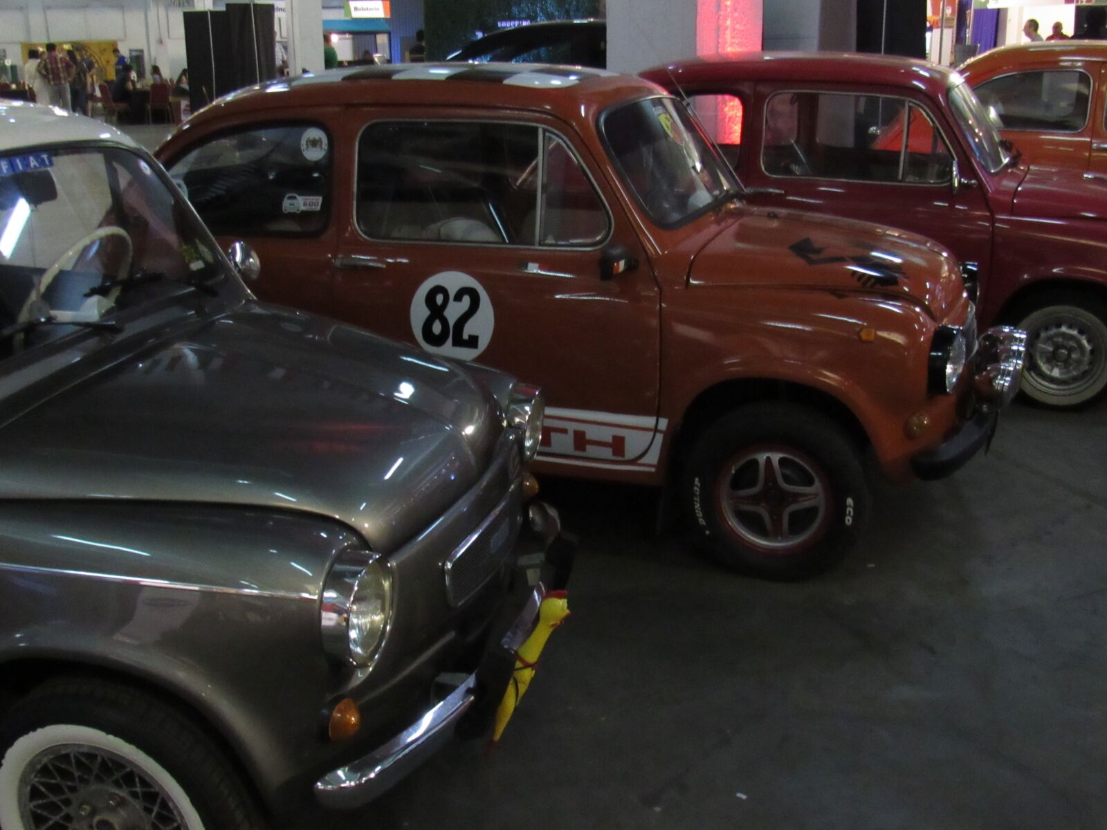 Canon PowerShot SX530 HS sample photo. Auto time, classic, fiat photography