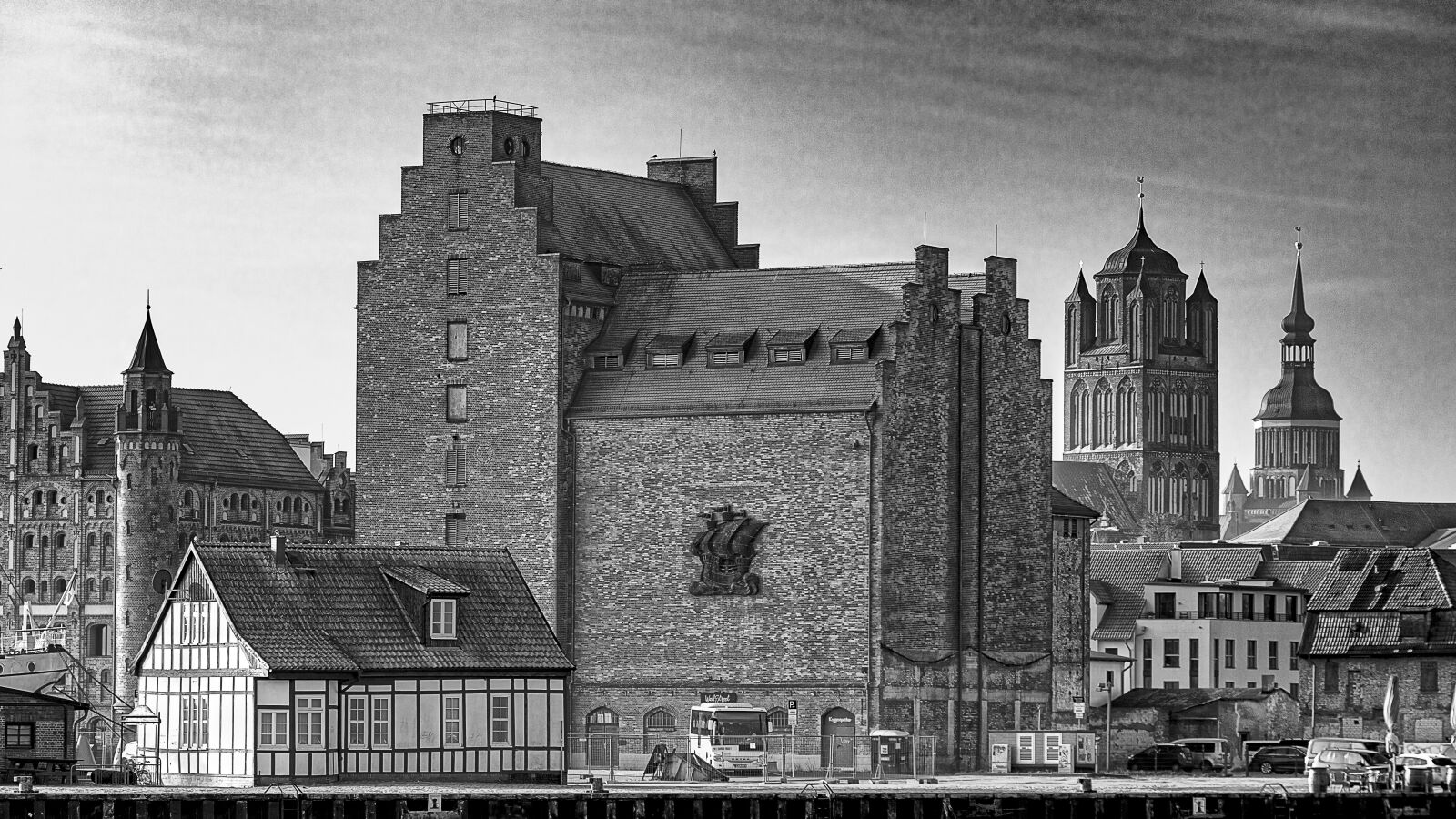 Nikon D850 sample photo. Stralsund, port, memory photography