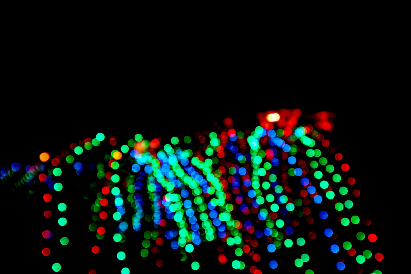 Canon EOS M50 (EOS Kiss M) sample photo. Light, defocus, colorful photography