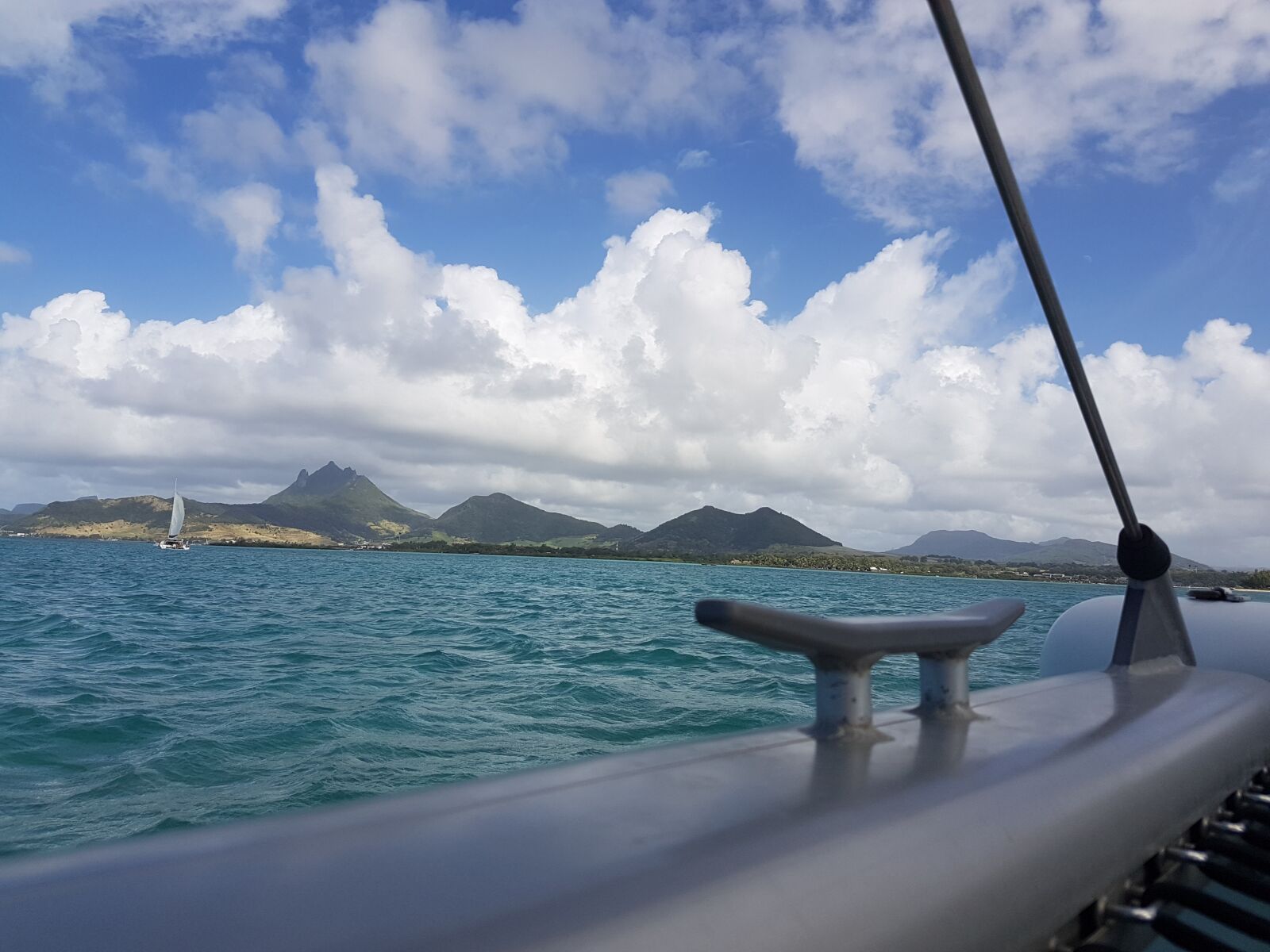 Samsung Galaxy S7 sample photo. Sailing, sailboat, island photography