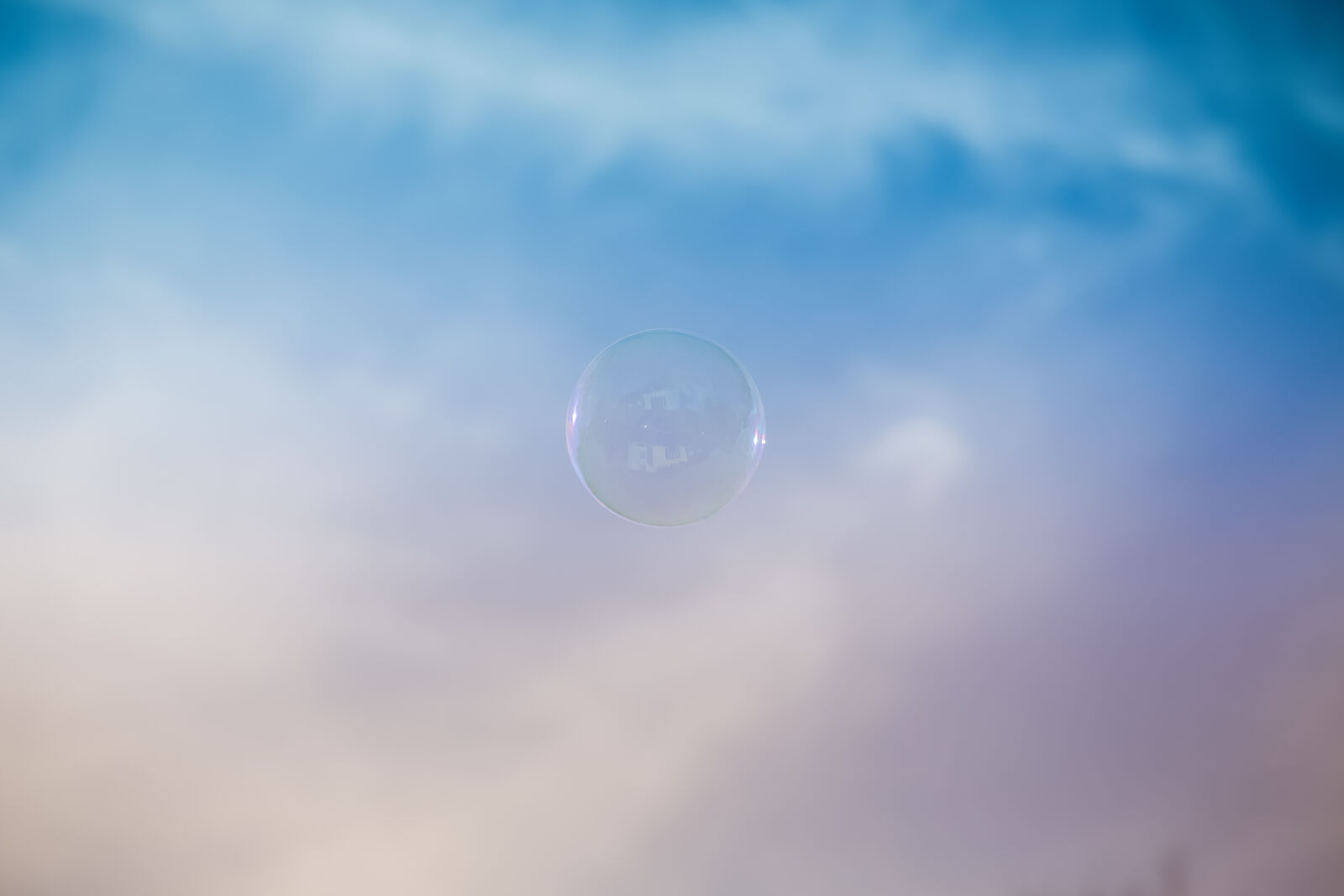 Canon EF 24-70mm F2.8L II USM sample photo. Sky, clouds, bubble photography