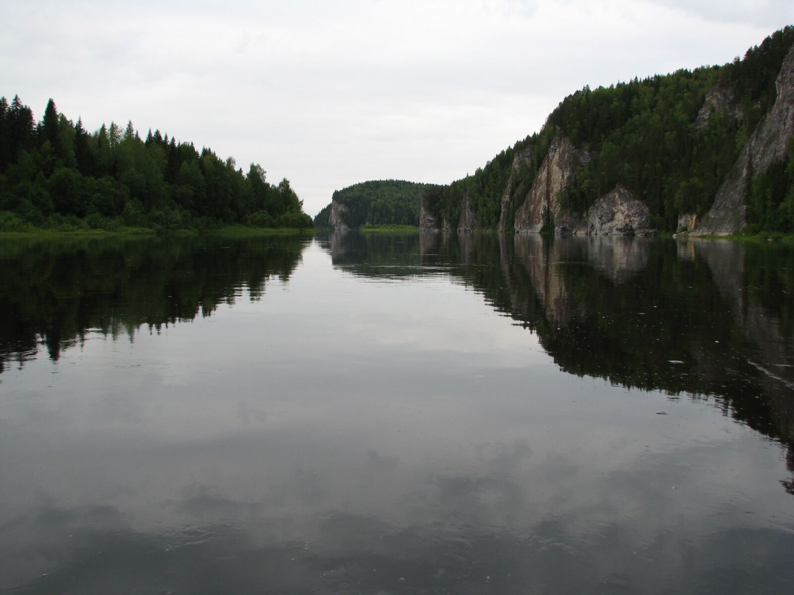 Canon POWERSHOT S5 IS sample photo. The vishera river, perm photography