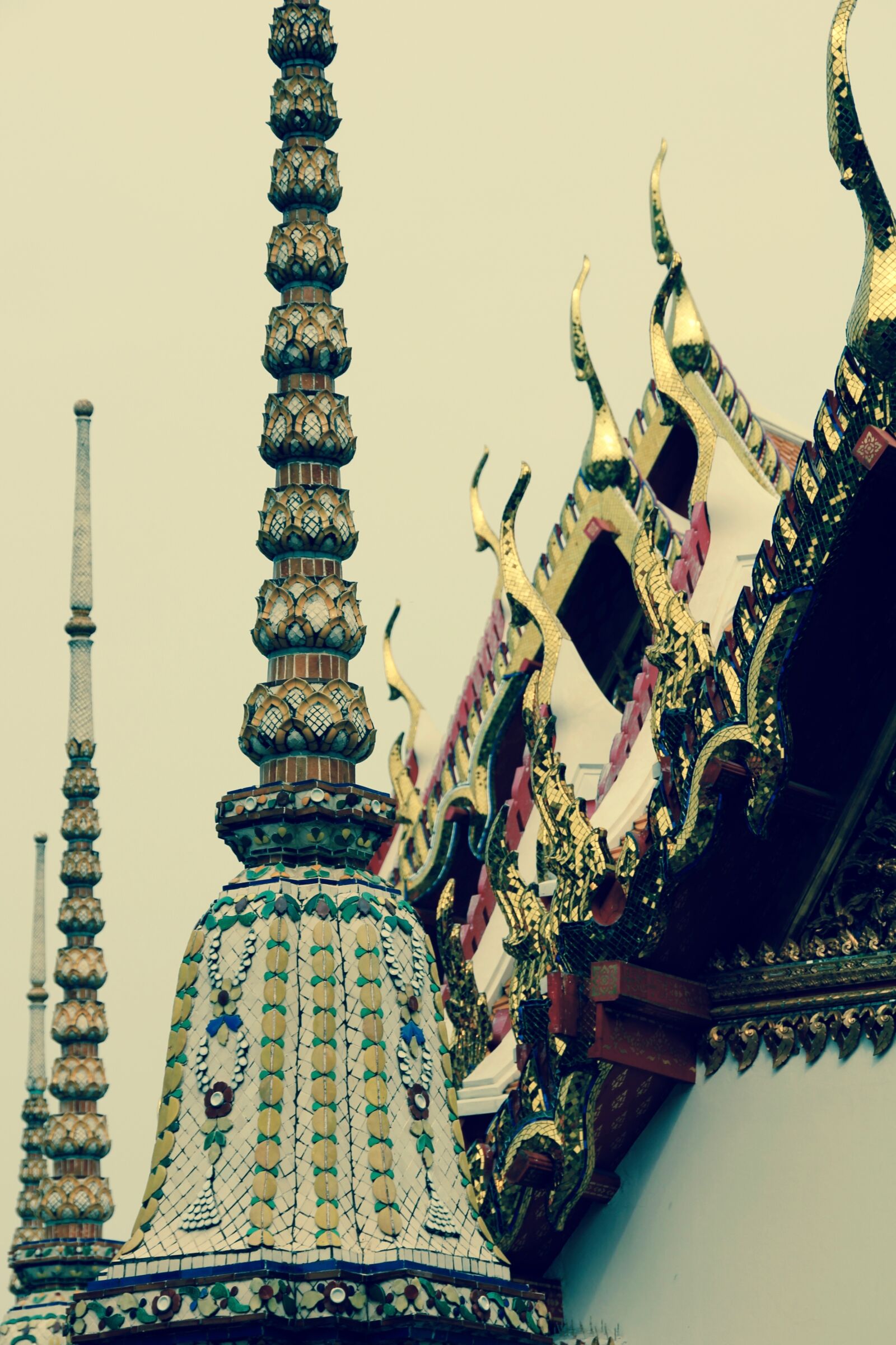 Canon EOS 60D sample photo. Temple, roof, pagoda photography