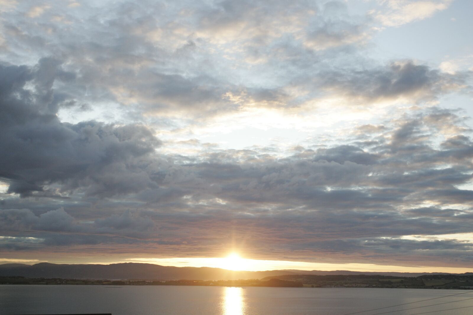 Canon EOS-1D Mark II sample photo. Sunset, norwegian, coast photography