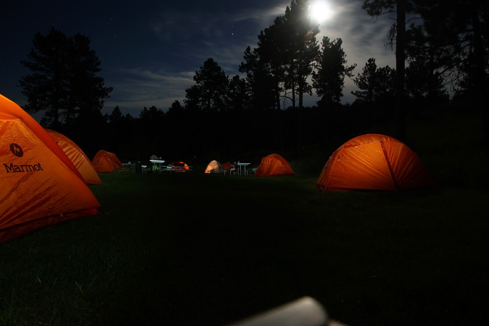Sony a6300 sample photo. Camp, camping, night photography