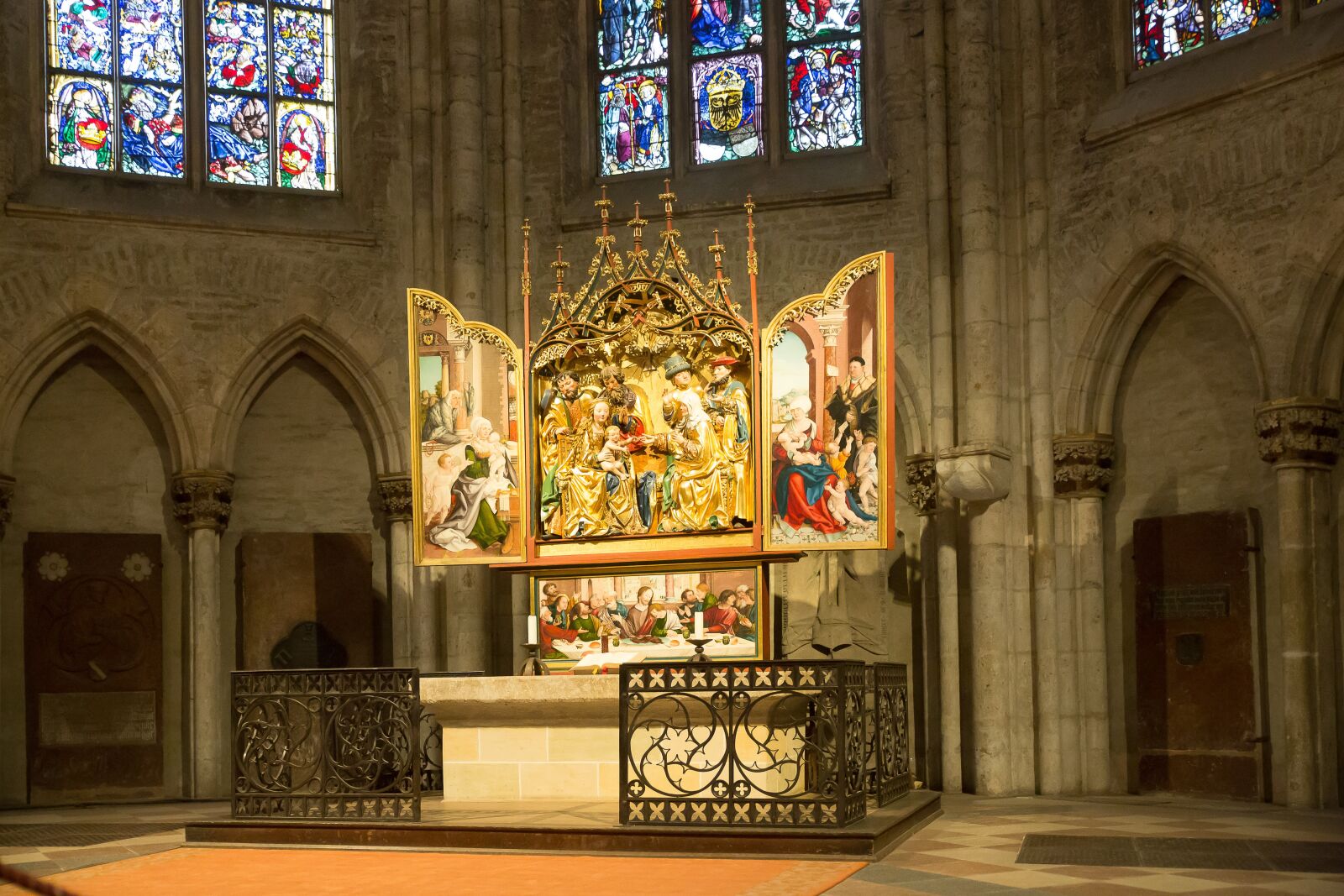 Canon EOS 5D Mark III sample photo. Ulm cathedral, ulm, sanctuary photography
