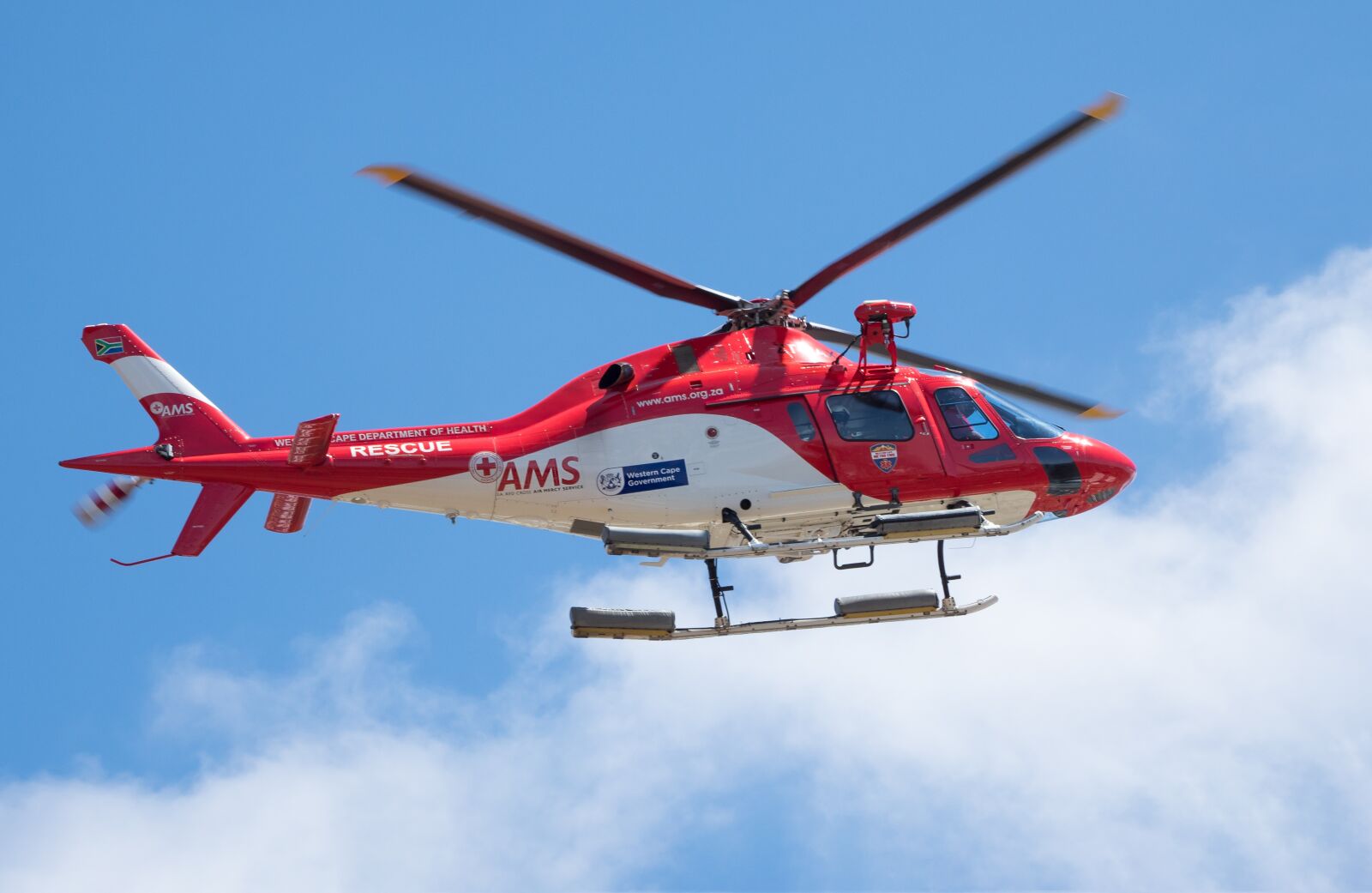 Olympus M.Zuiko Digital ED 12-100mm F4.0 IS Pro sample photo. Rescue helicopter, aerial, air photography