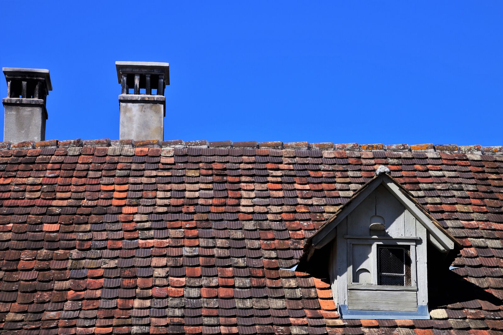 Canon EOS 80D sample photo. The roof of the photography