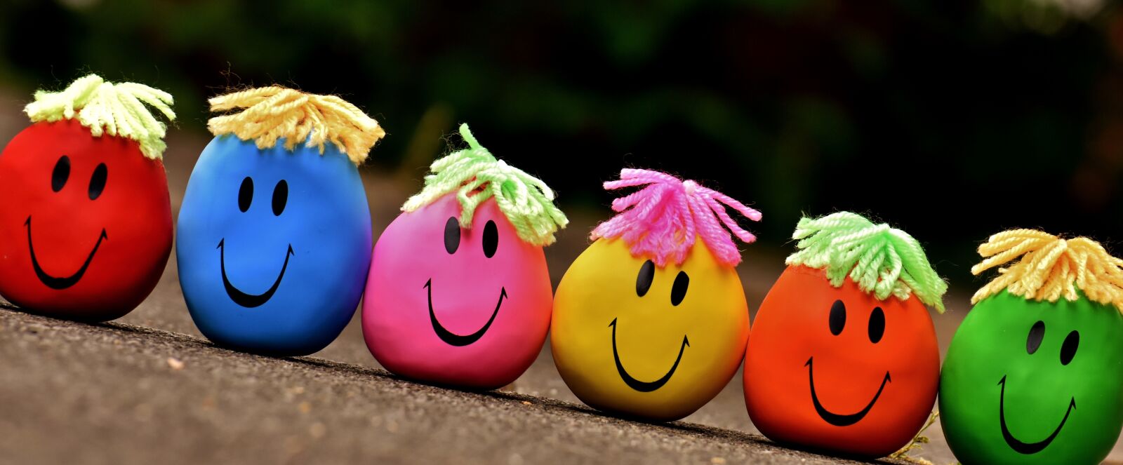 Nikon D7200 sample photo. Anti-stress balls, funny troop photography