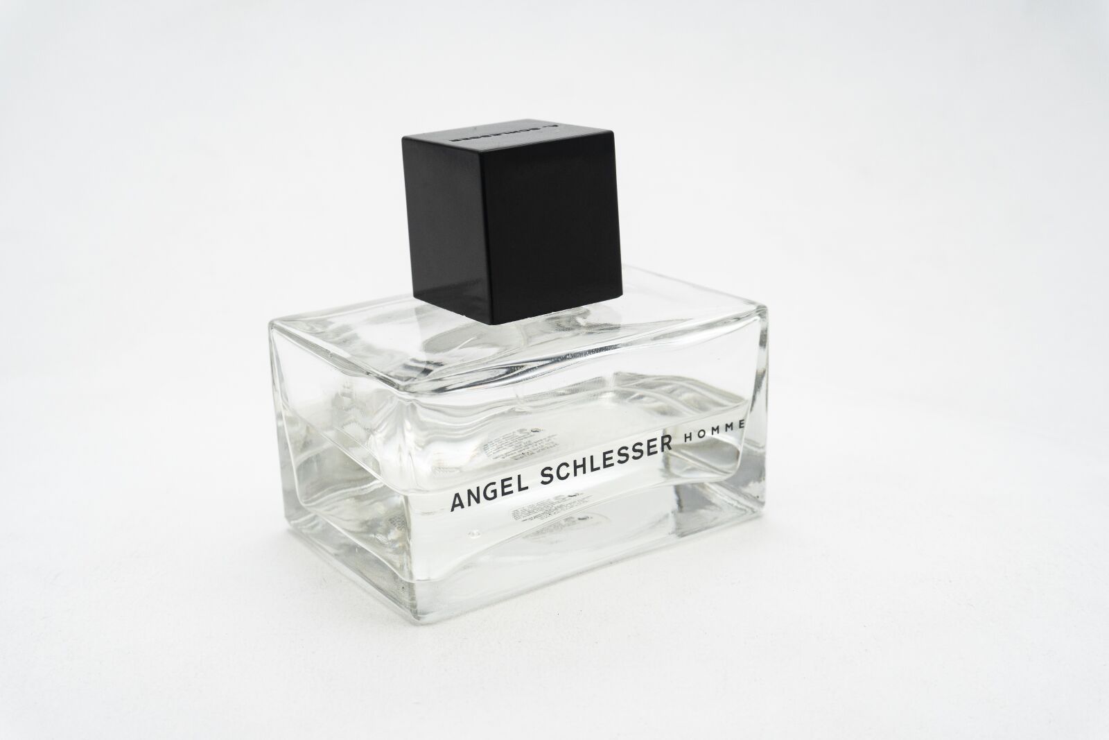 Sony a6300 sample photo. Perfume, eau de cologne photography