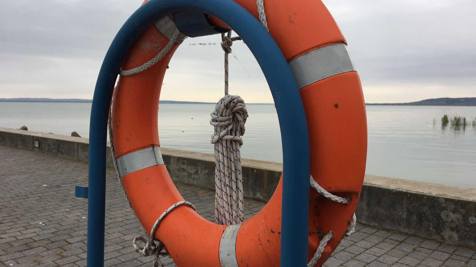iPhone 6s Plus back camera 4.15mm f/2.2 sample photo. Dock, sailing photography