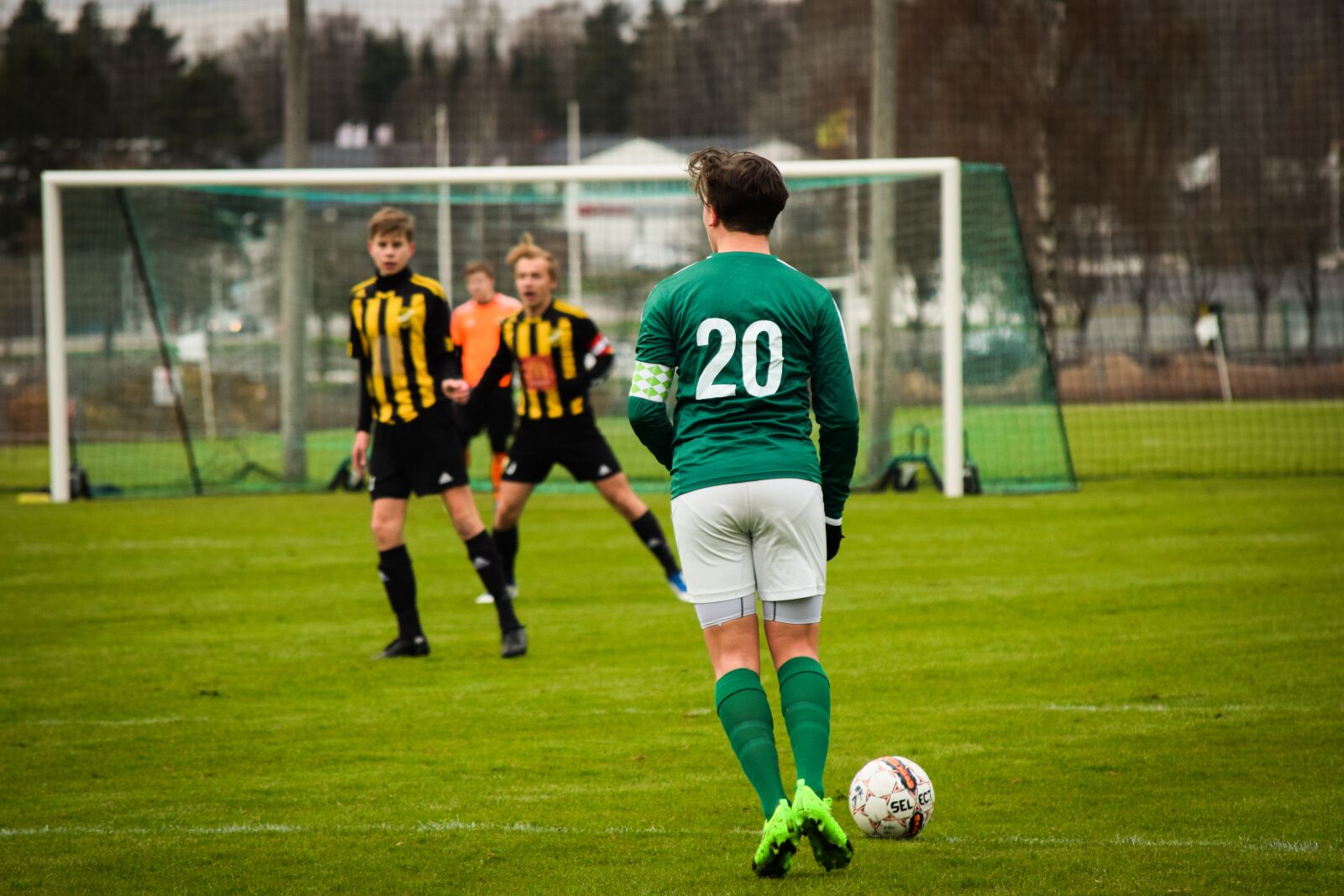 Nikon D3300 sample photo. Free kick, shoes, football photography