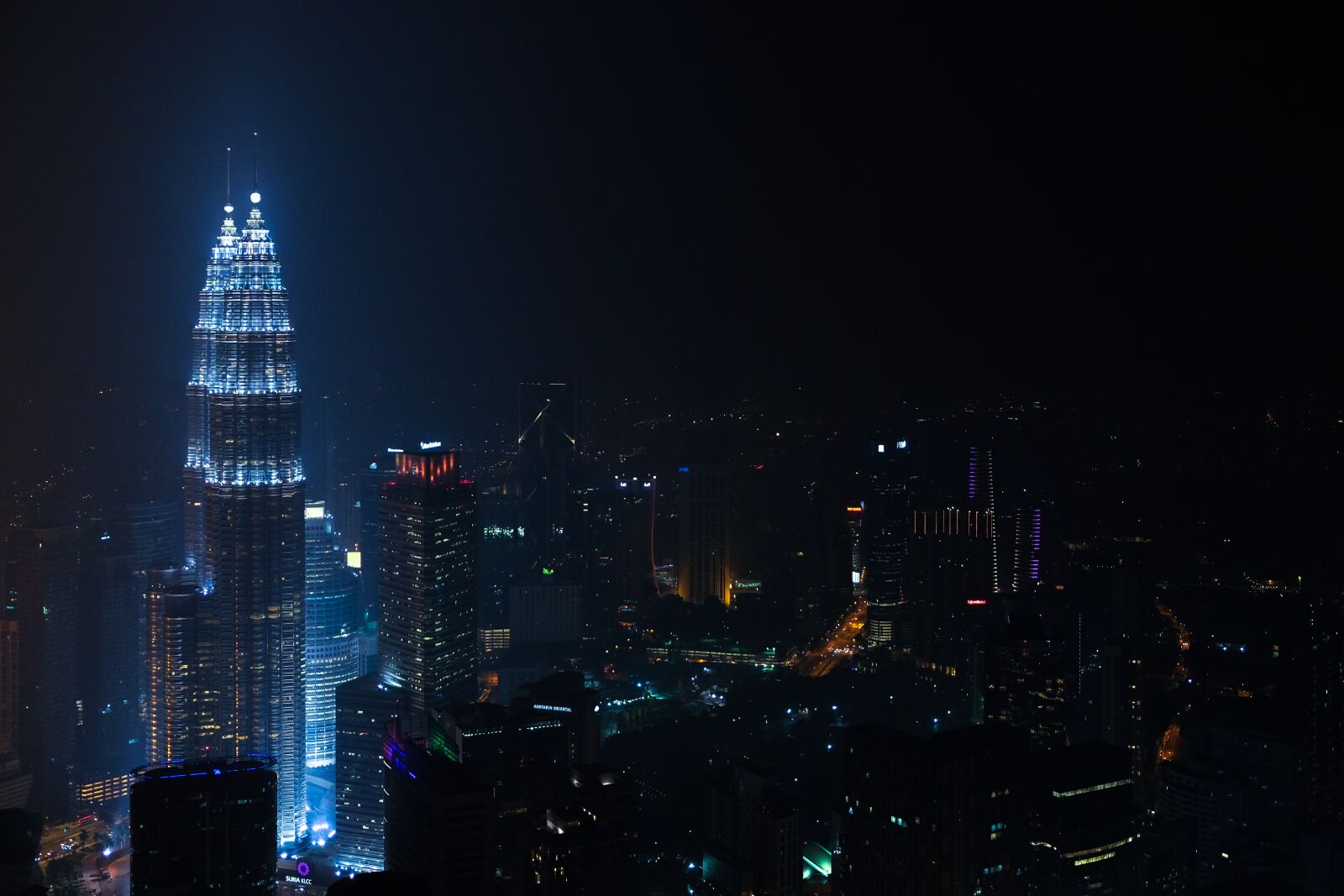 Fujifilm X-T10 sample photo. Buildings, kuala lumpur, twin photography