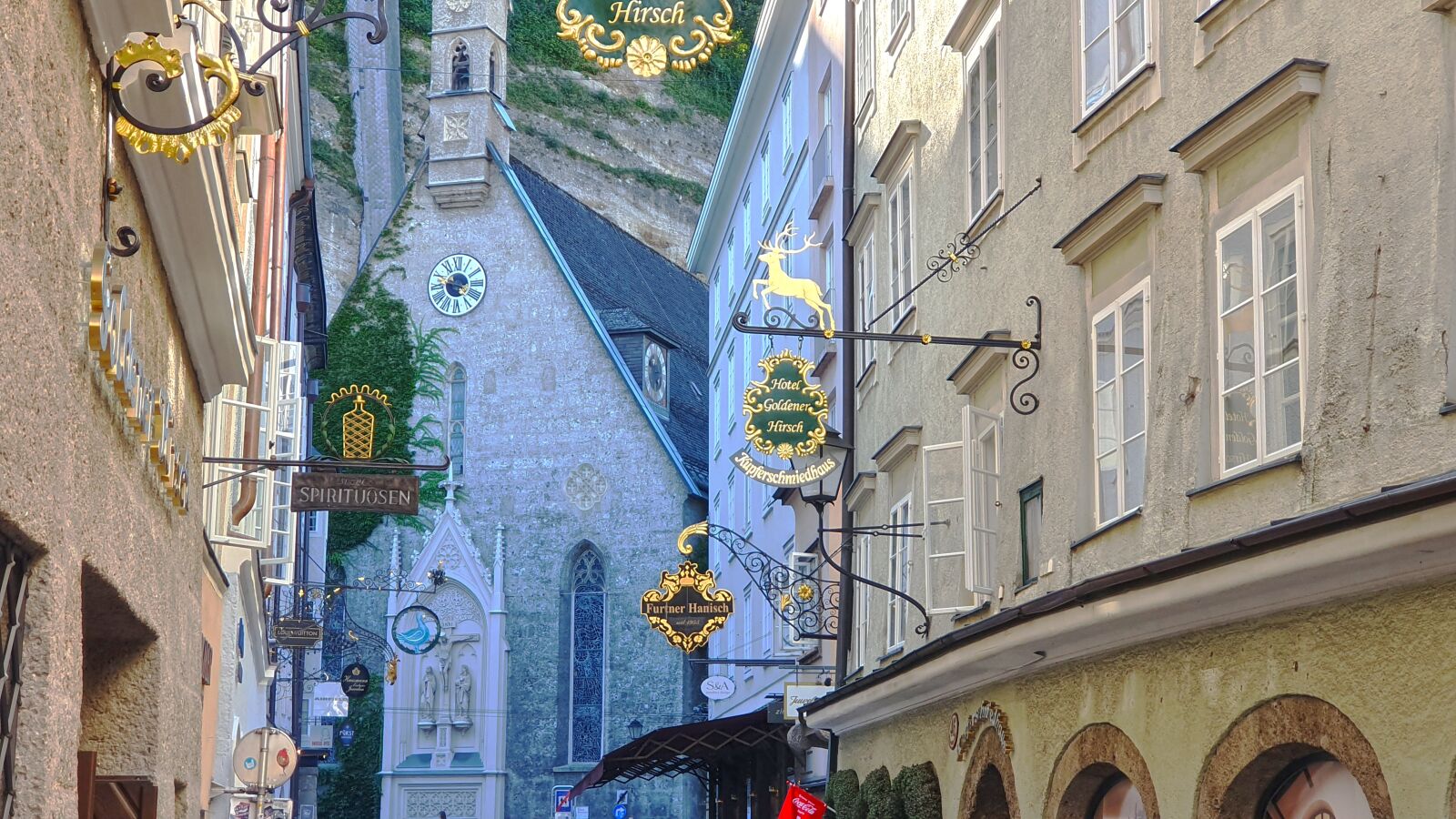 Samsung Galaxy S10 sample photo. Salzburg, street details, sign photography