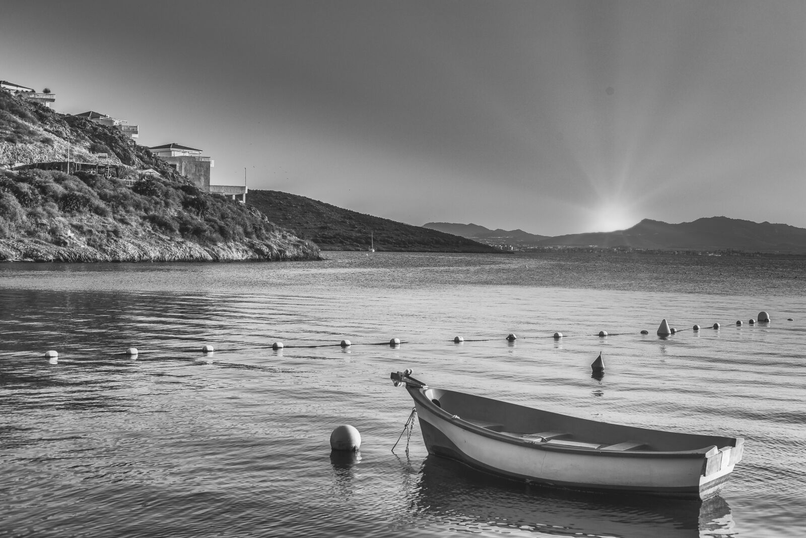 Canon EF 50mm F1.8 II sample photo. Landscape, sea, beach photography