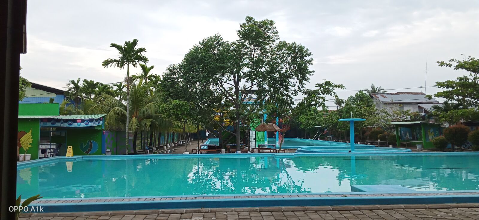 OPPO A1K sample photo. Pool, fresh, water photography