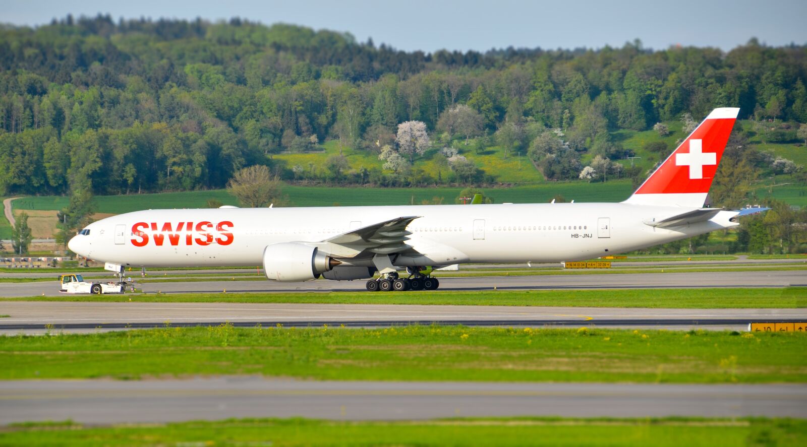 Nikon D7000 sample photo. Aircraft, jet, swiss photography