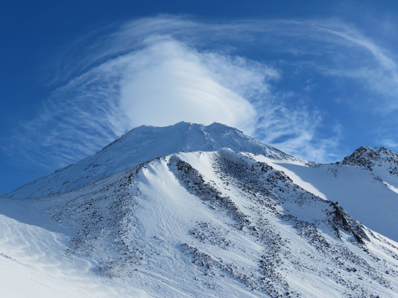 Canon PowerShot SX40 HS sample photo. Koryaksky volcano, kamchatka, winter photography