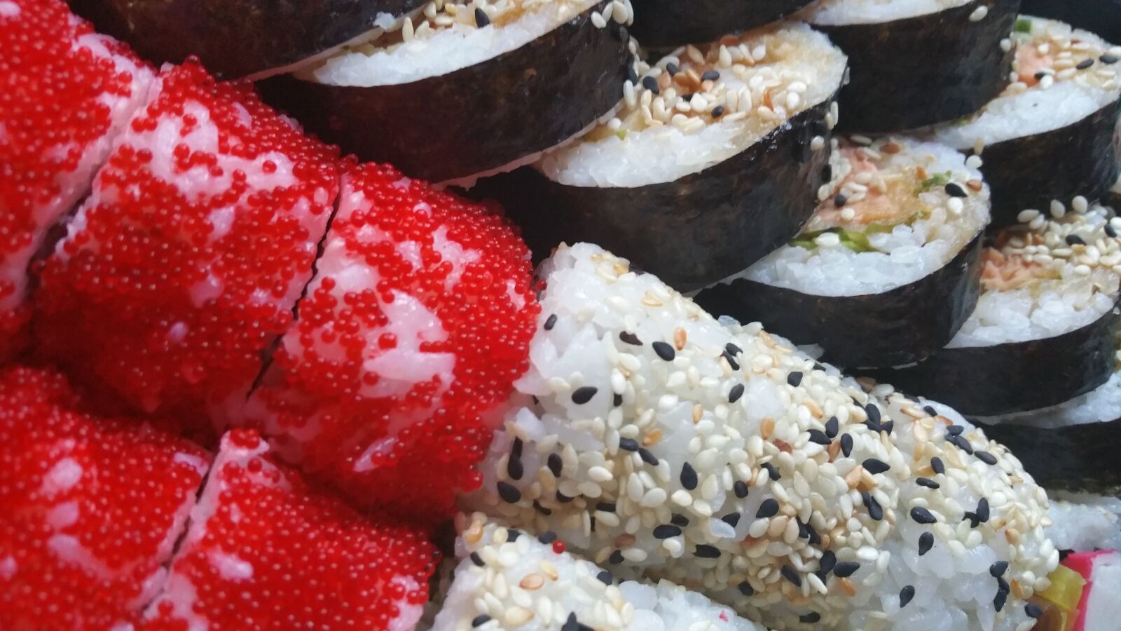 Samsung Galaxy Note4 sample photo. Sushi, food, asian photography