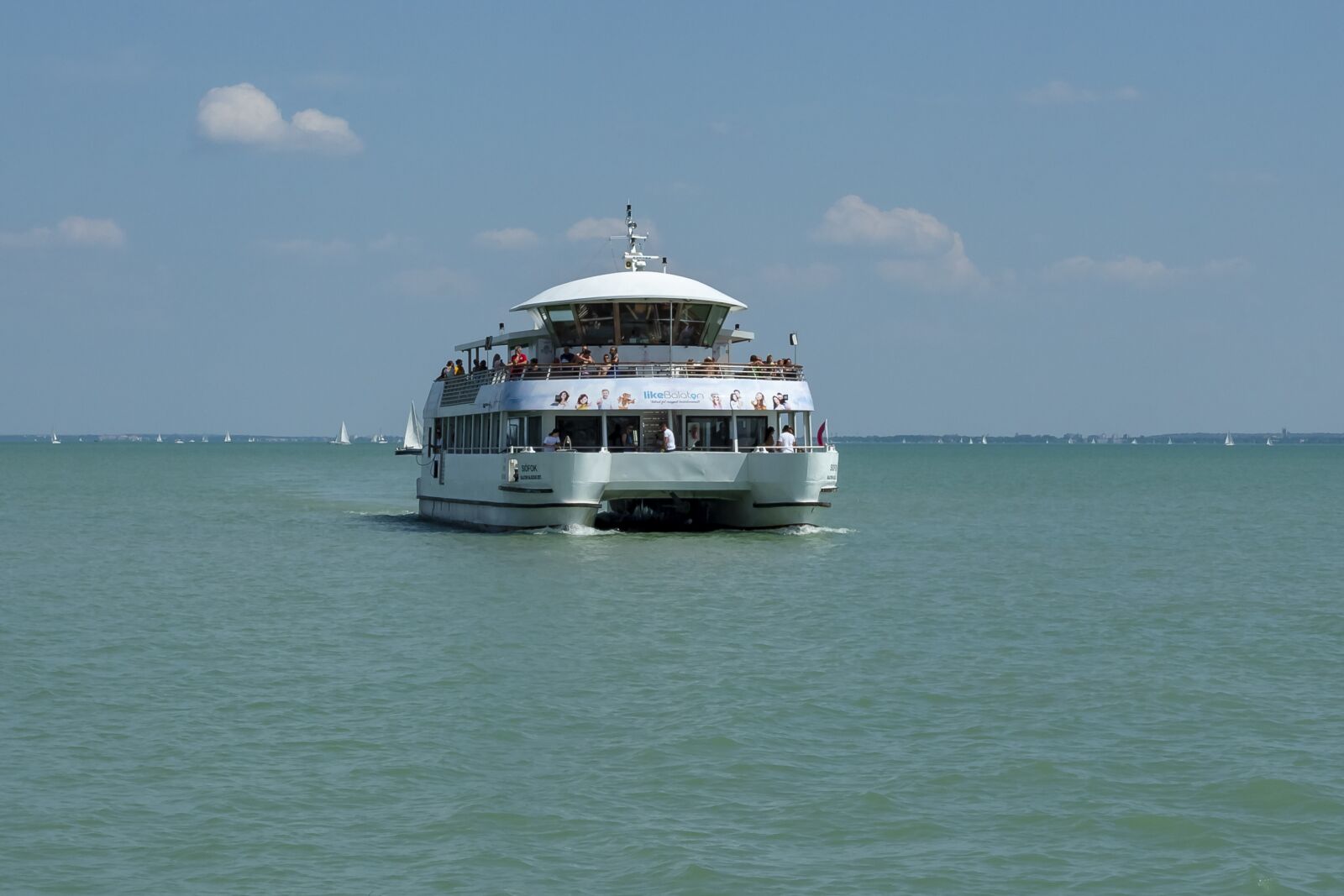 Canon EOS 1300D (EOS Rebel T6 / EOS Kiss X80) sample photo. Catamaran, k ttest ship photography
