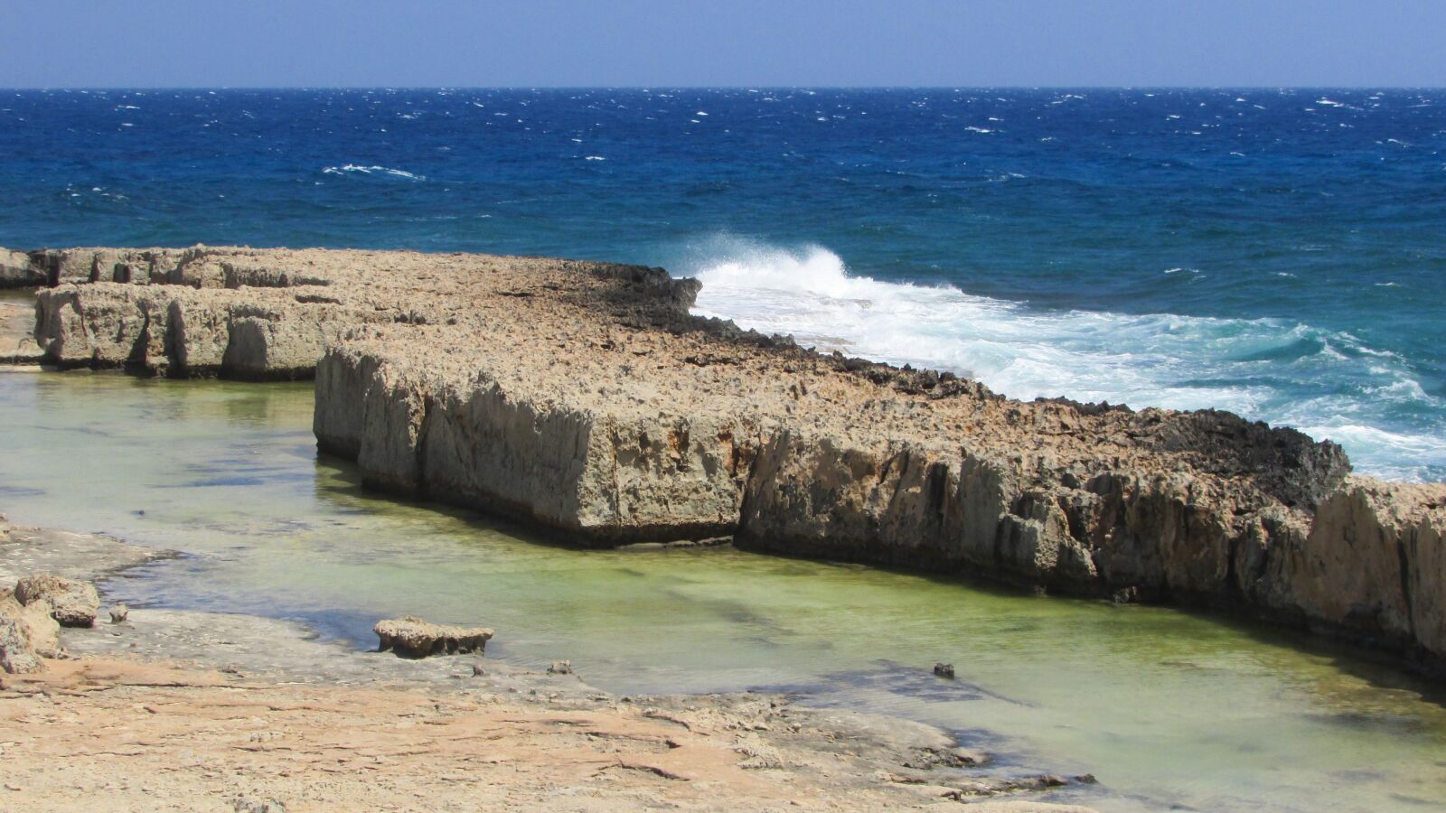 Canon PowerShot SX400 IS sample photo. Rocky coast, sea, coastline photography
